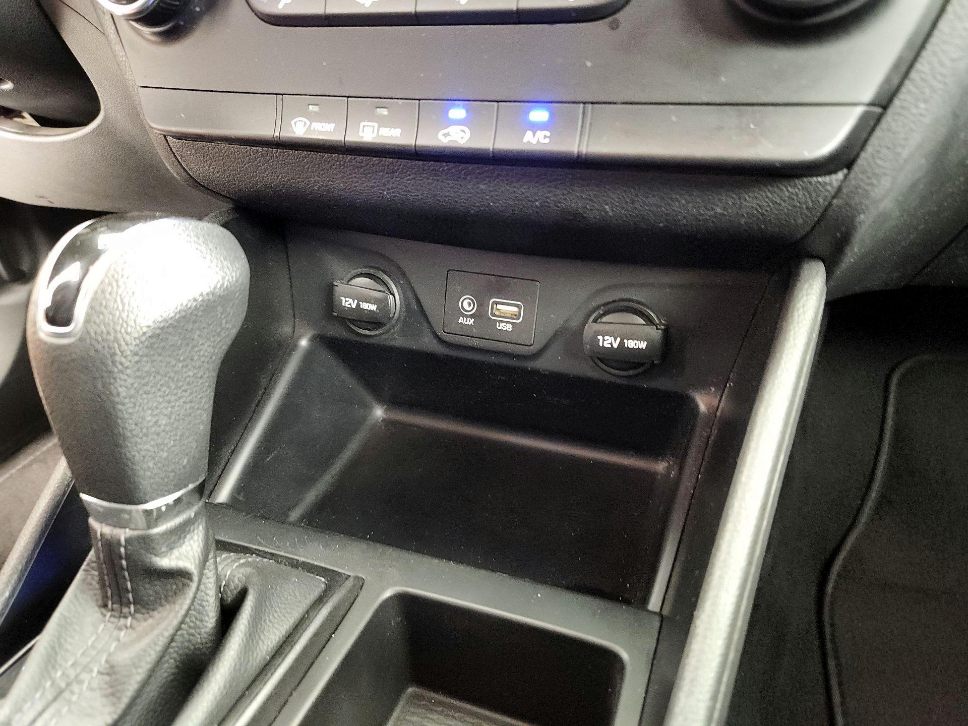 Thumbnail: 2019 Hyundai Tucson - 18