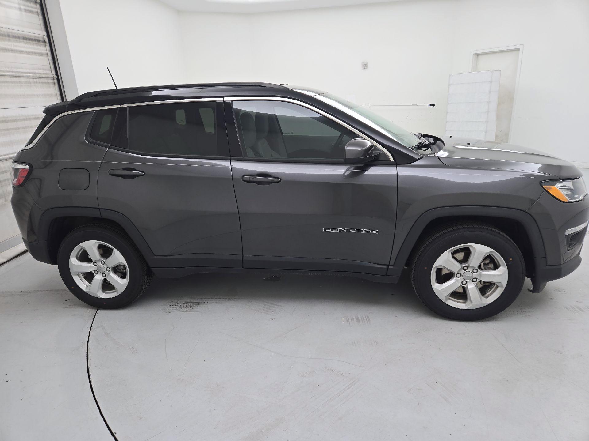Thumbnail: 2020 Jeep Compass - 4