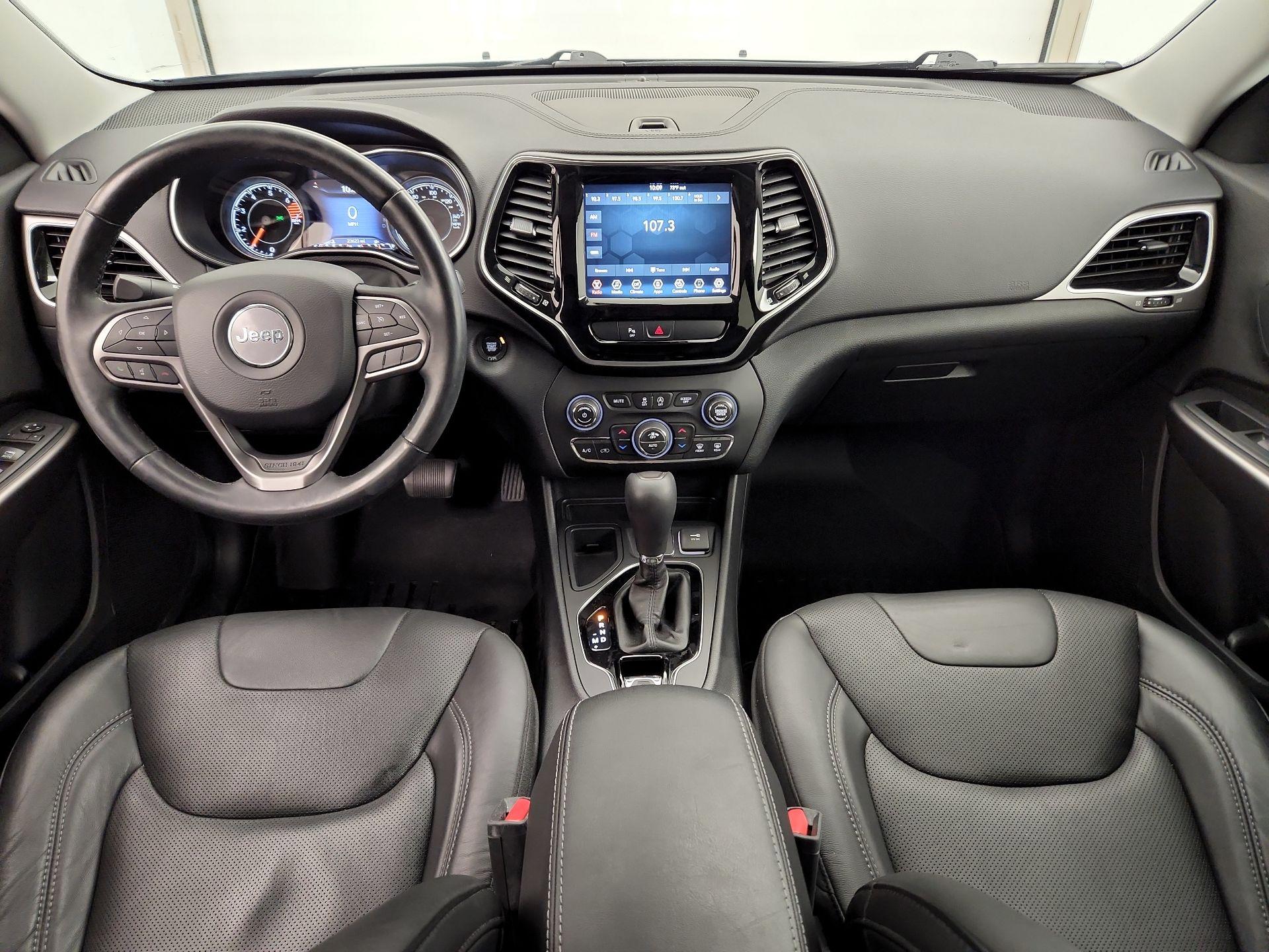 Thumbnail: 2019 Jeep Cherokee - 9
