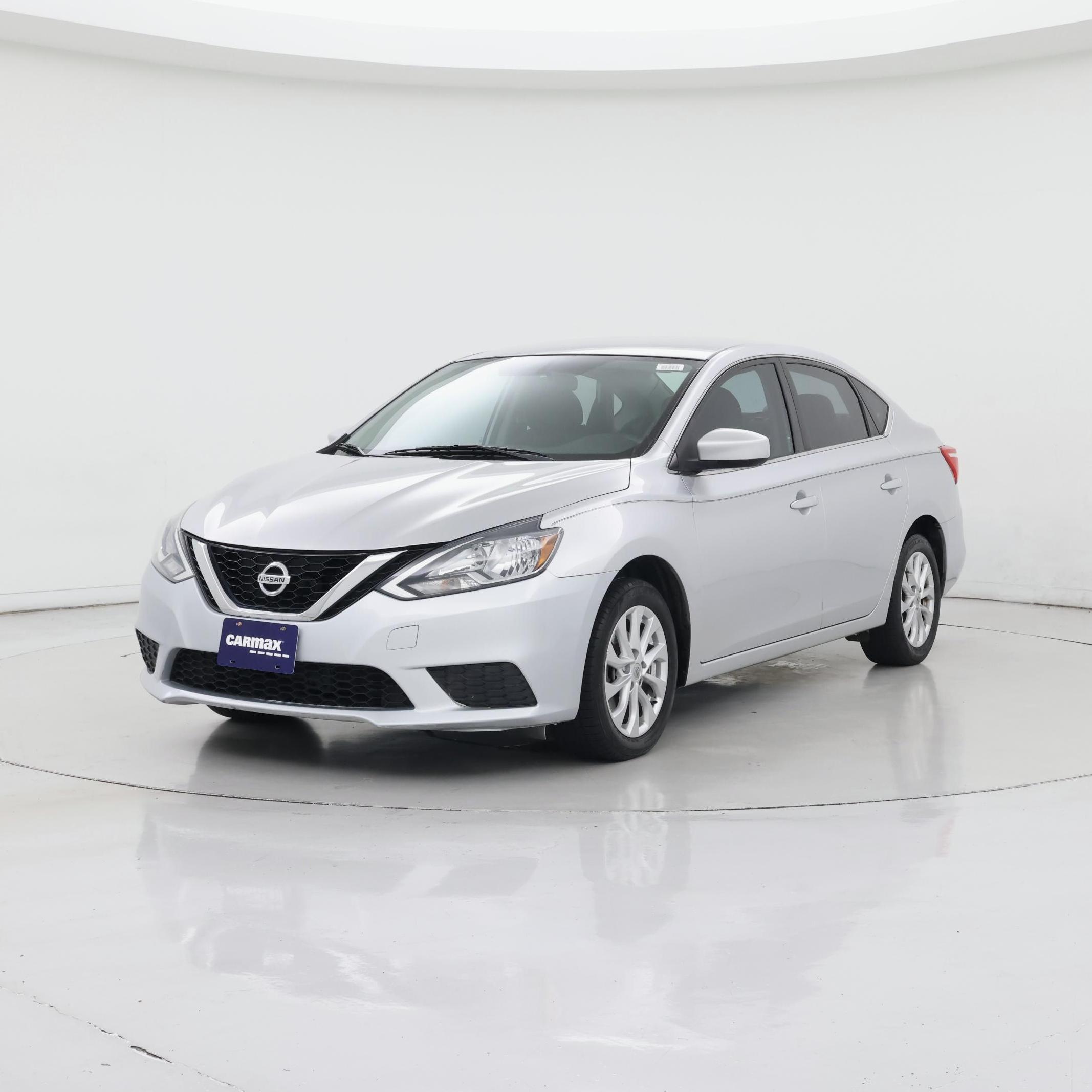 Thumbnail: 2017 Nissan Sentra - 4