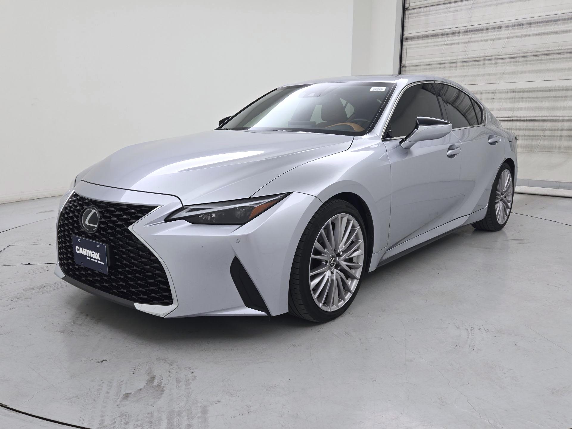 Thumbnail: 2023 Lexus IS - 3