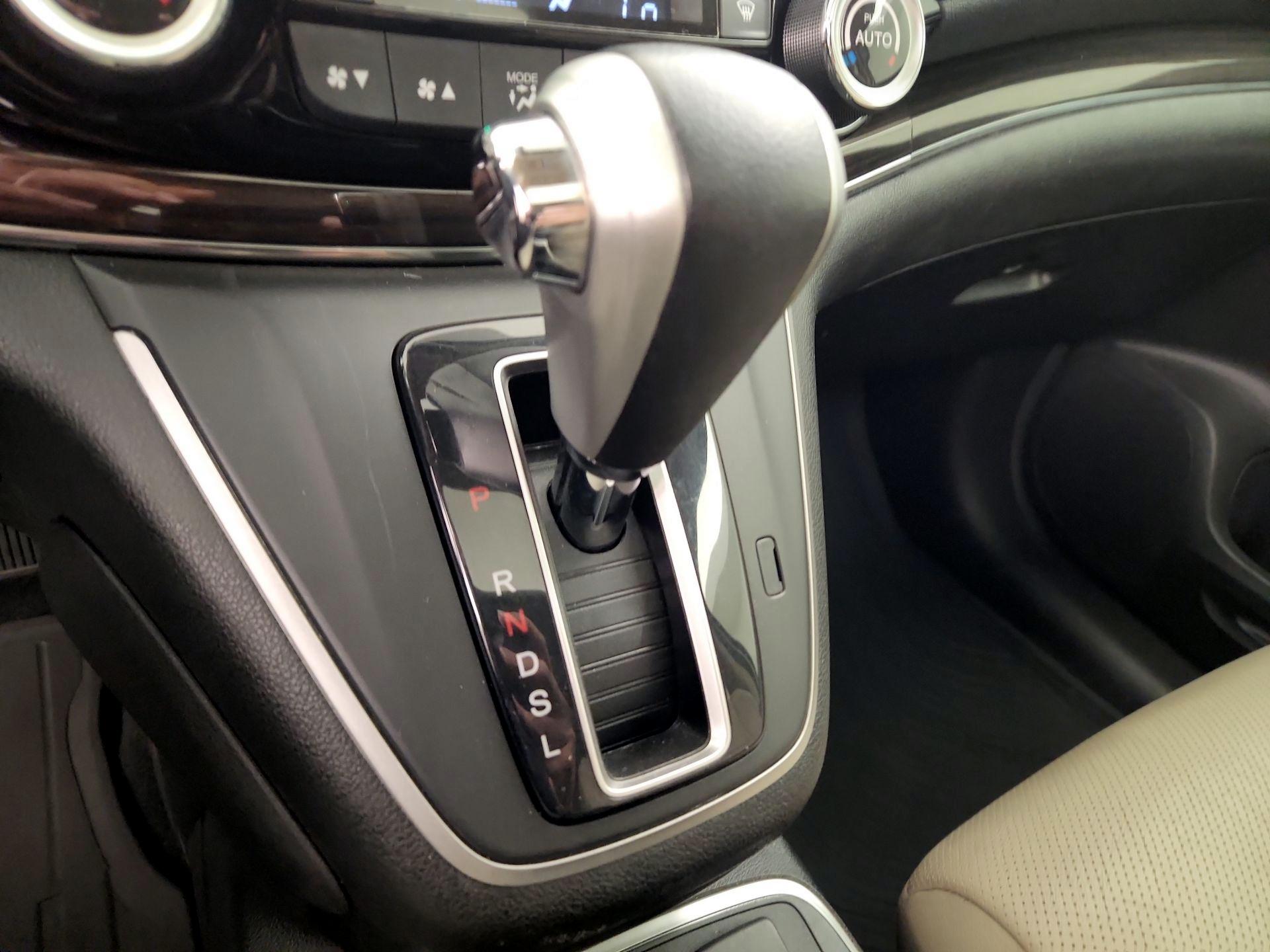 Thumbnail: 2015 Honda CR-V - 16