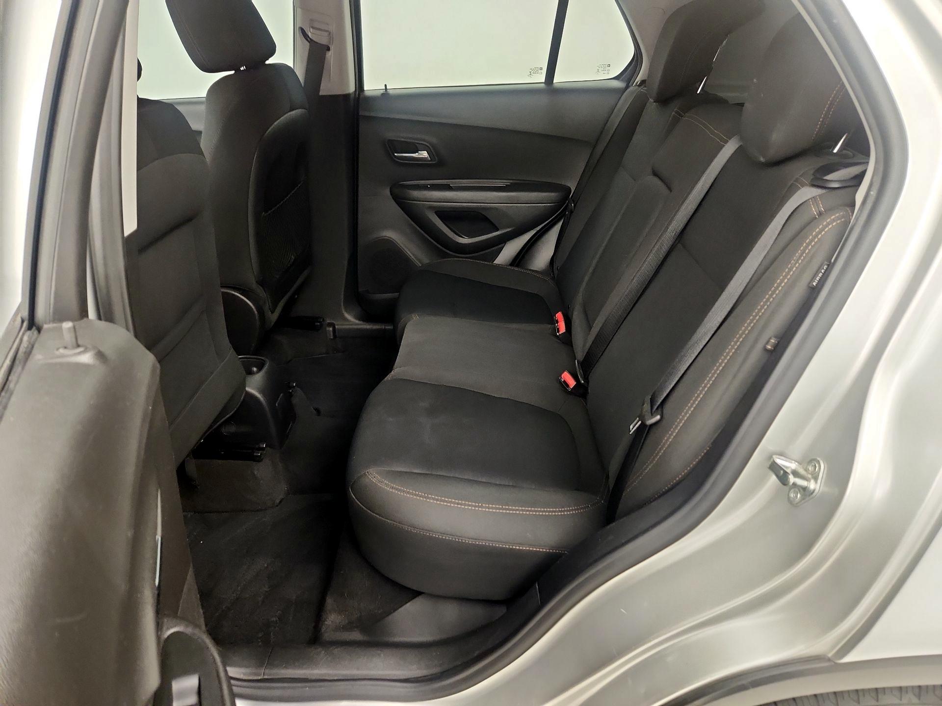 Thumbnail: 2019 Chevrolet Trax - 19