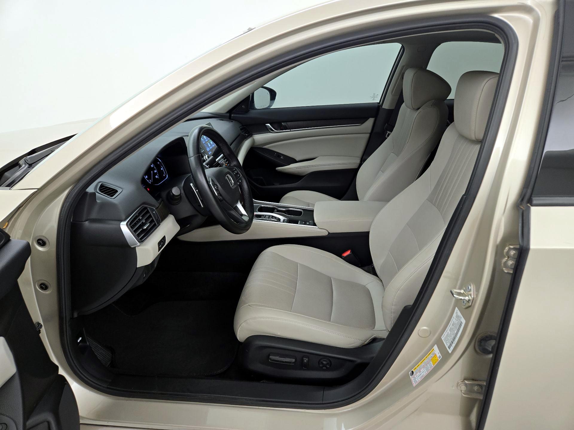 Thumbnail: 2020 Honda Accord - 9