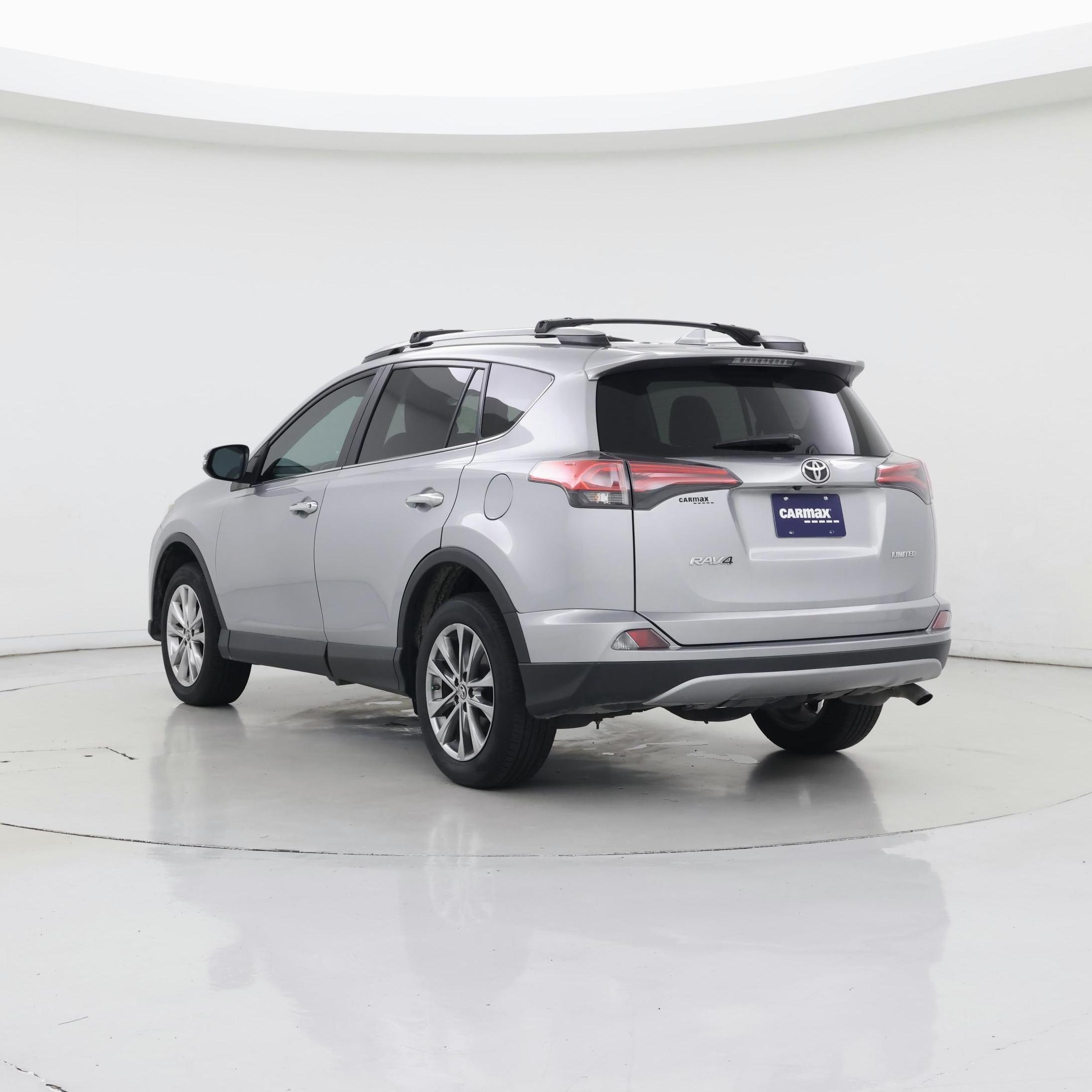 Thumbnail: 2018 Toyota RAV4 - 2