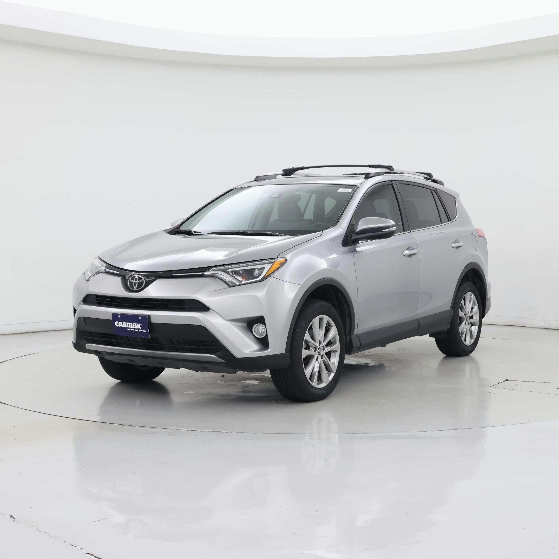 Thumbnail: 2018 Toyota RAV4 - 4