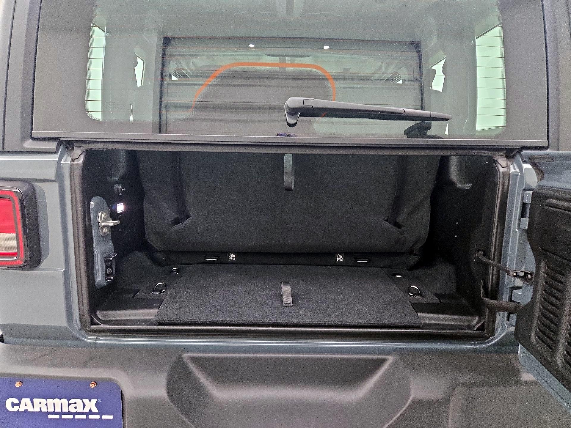 Thumbnail: 2025 Jeep Wrangler - 17