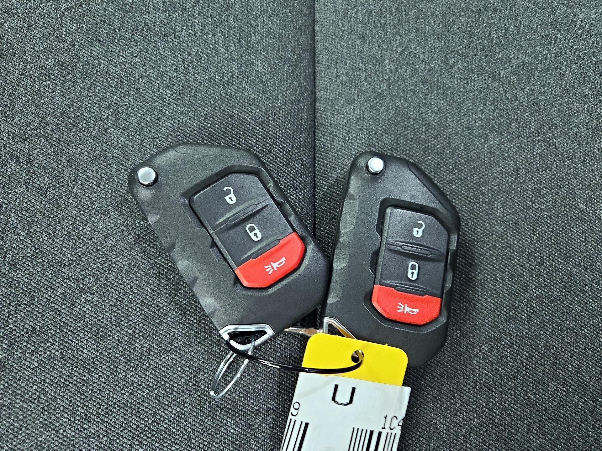 Thumbnail: 2025 Jeep Wrangler - 20