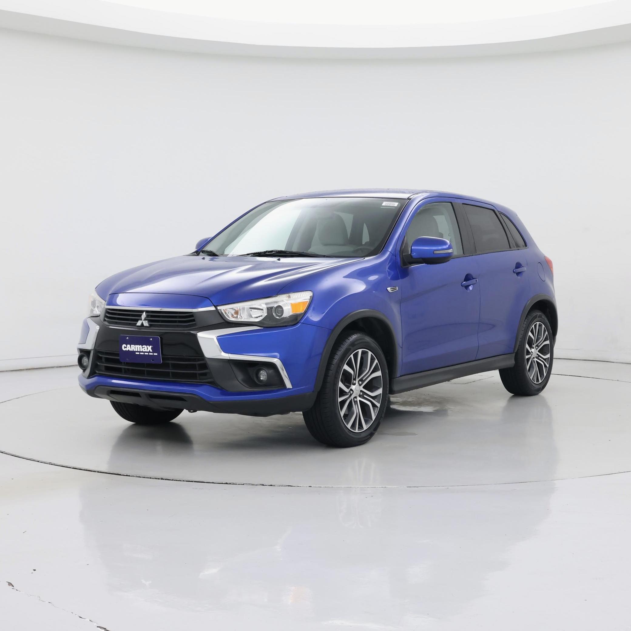 Thumbnail: 2017 Mitsubishi Outlander Sport - 4