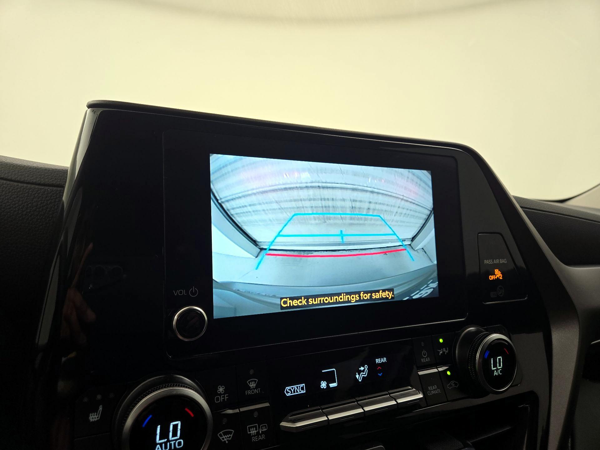 Thumbnail: 2025 Toyota Highlander - 12