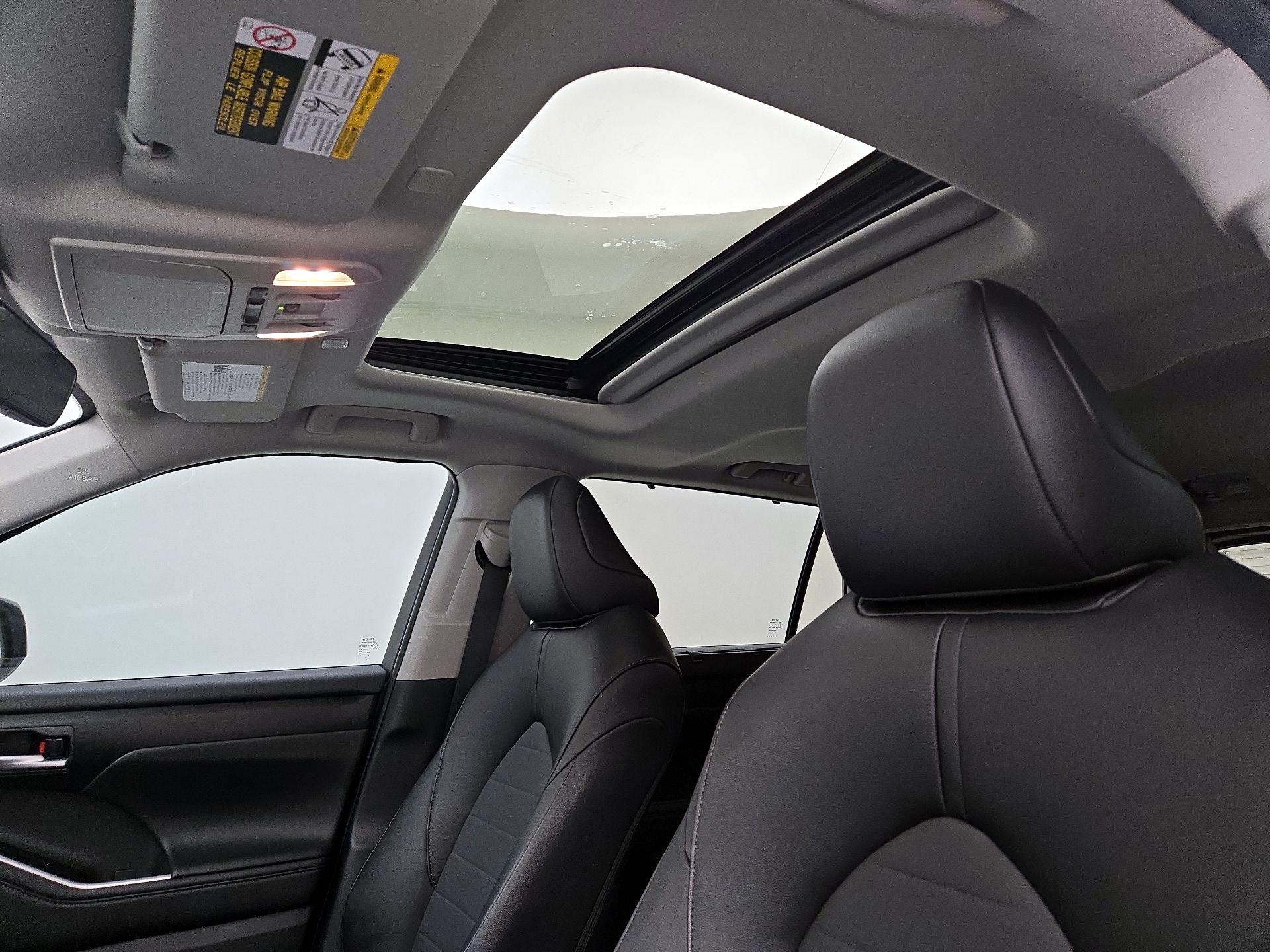 Thumbnail: 2025 Toyota Highlander - 17