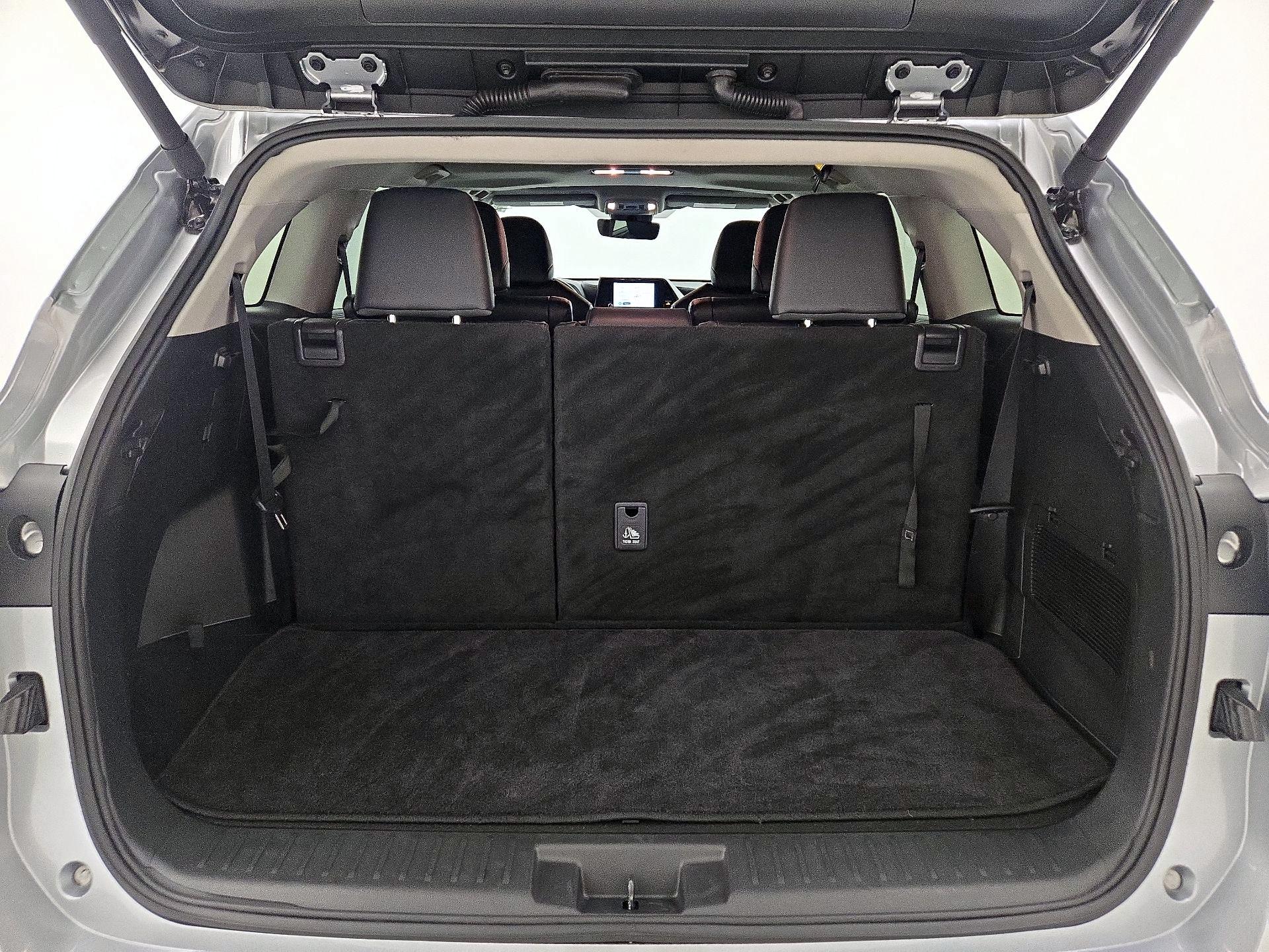 Thumbnail: 2025 Toyota Highlander - 20