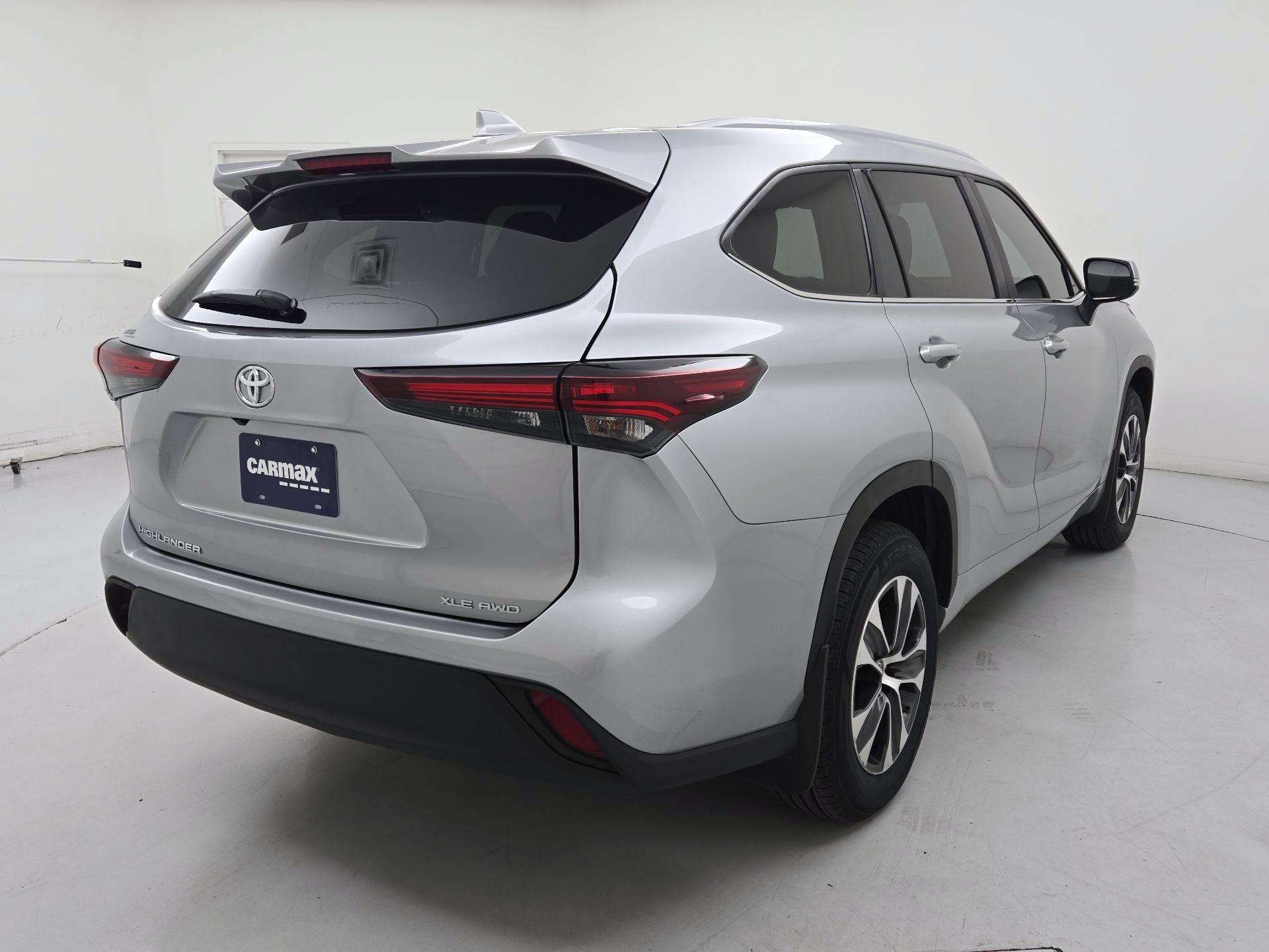 Thumbnail: 2025 Toyota Highlander - 5