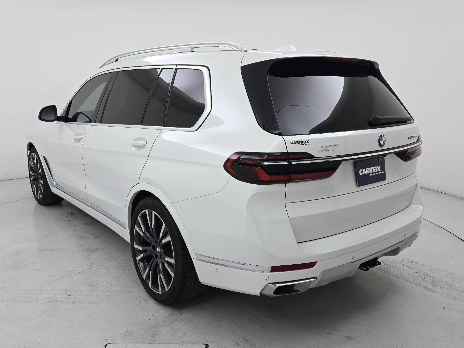 Thumbnail: 2023 BMW X7 - 7
