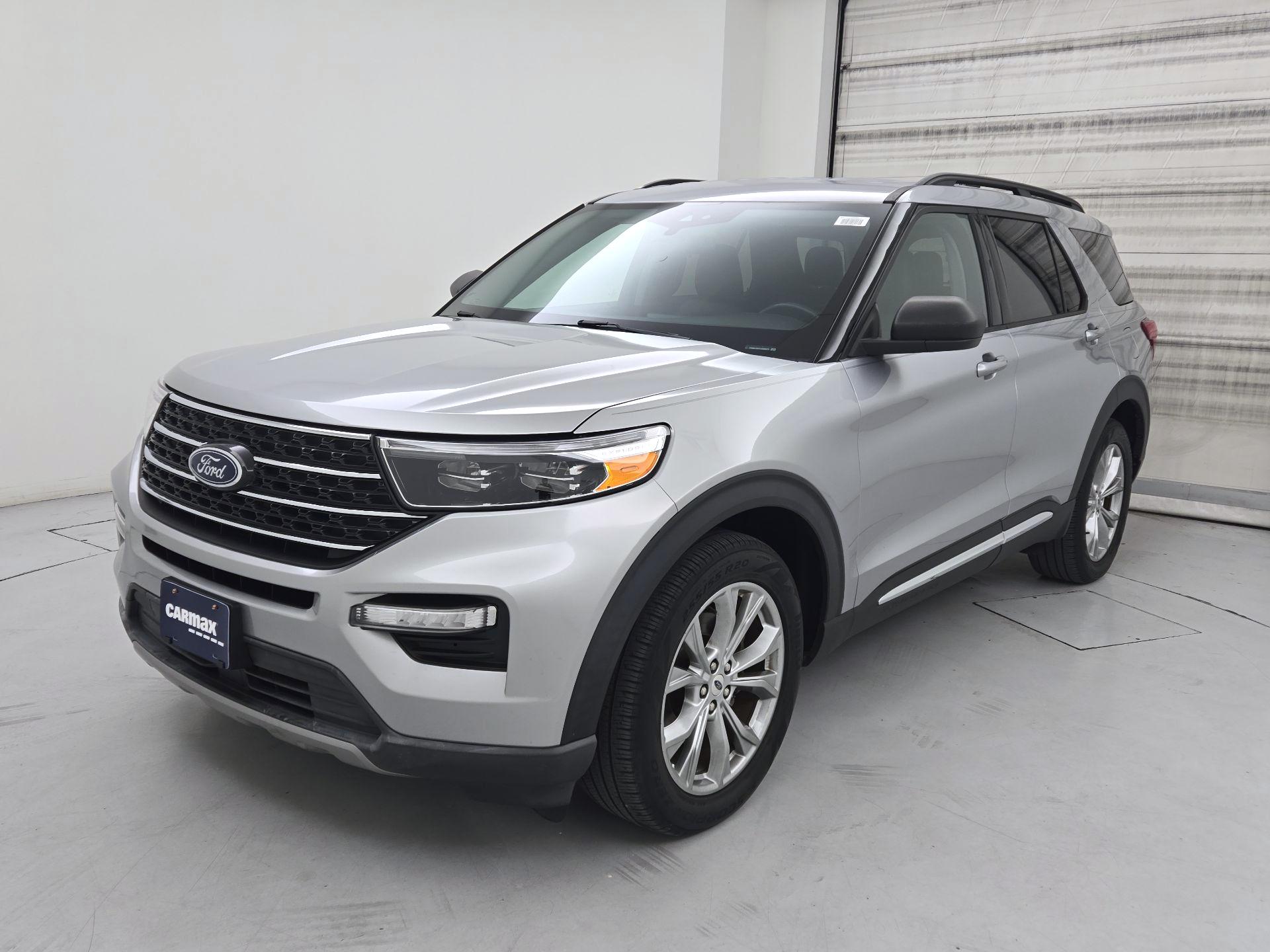 Thumbnail: 2020 Ford Explorer - 3