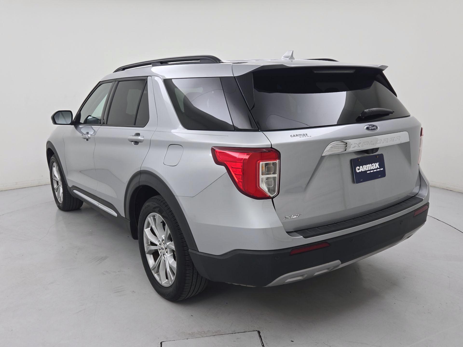 Thumbnail: 2020 Ford Explorer - 7
