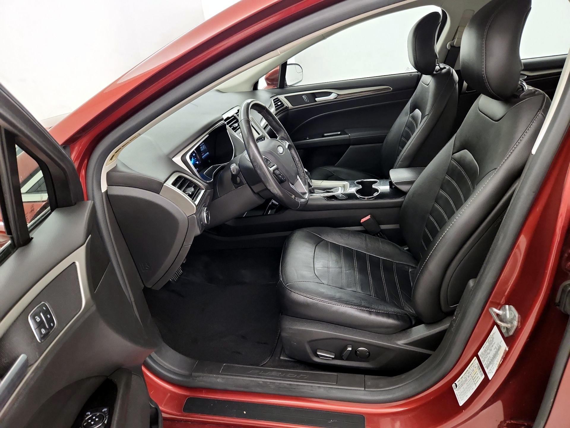 Thumbnail: 2014 Ford Fusion - 11