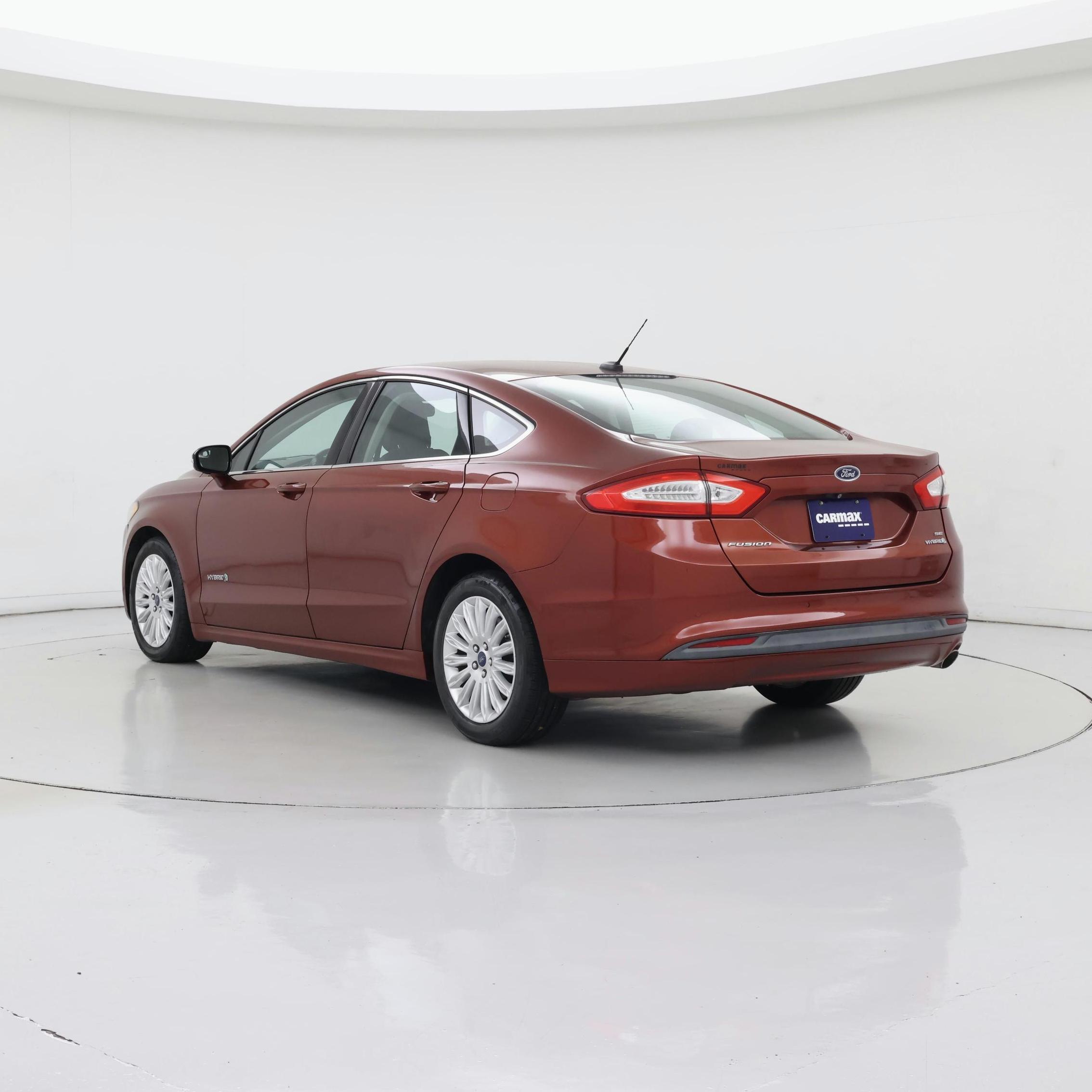 Thumbnail: 2014 Ford Fusion - 2