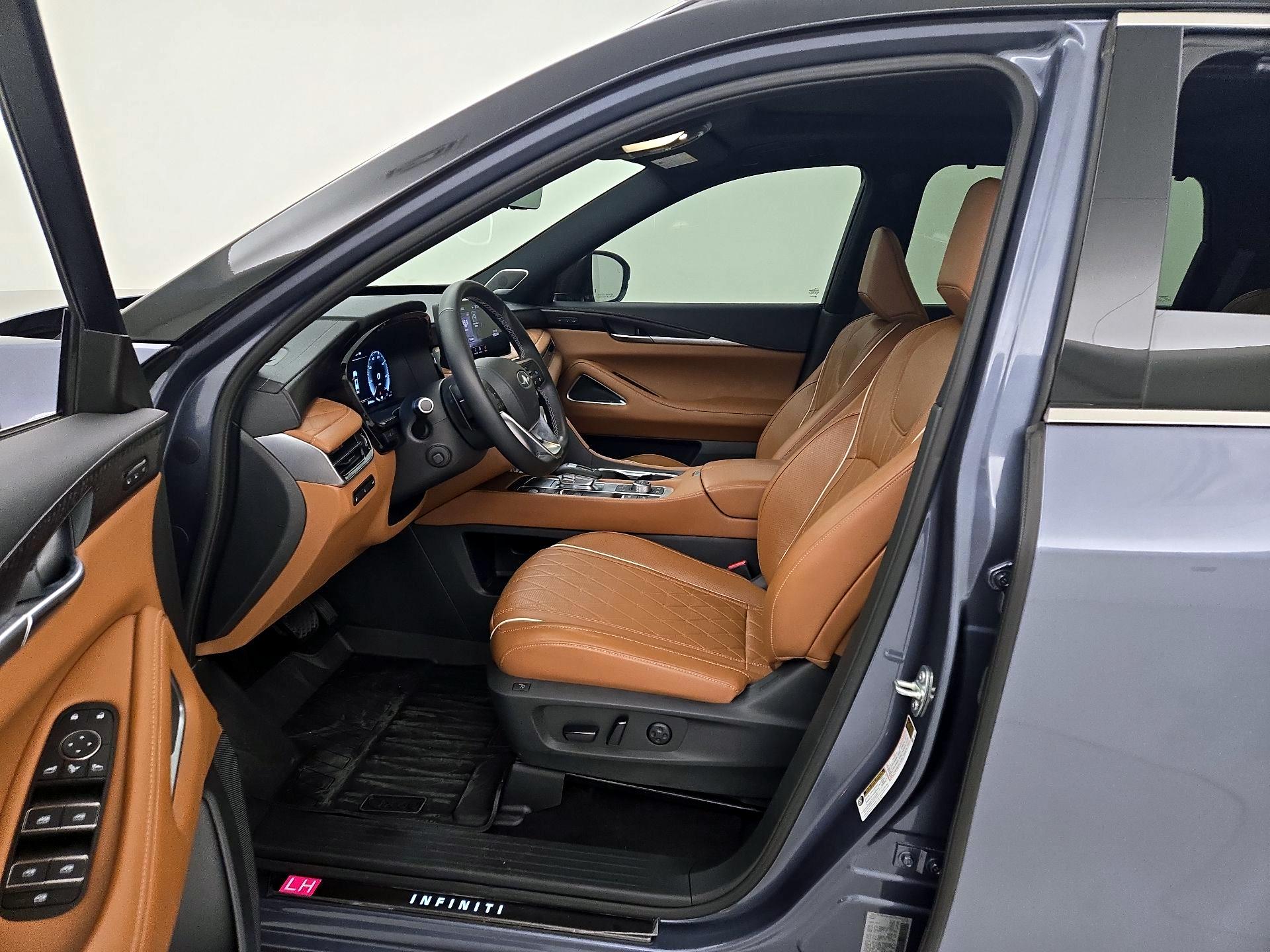 Thumbnail: 2025 INFINITI QX60 - 9