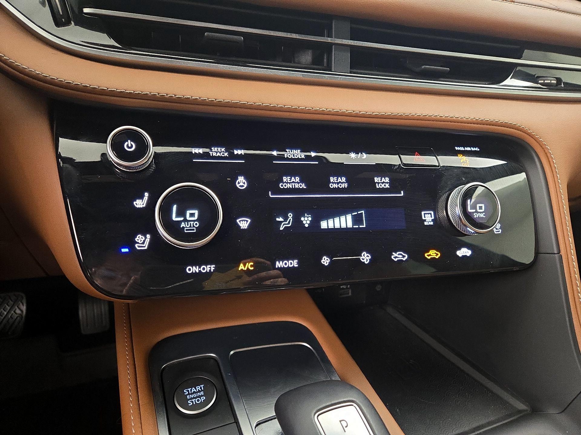 Thumbnail: 2025 INFINITI QX60 - 15