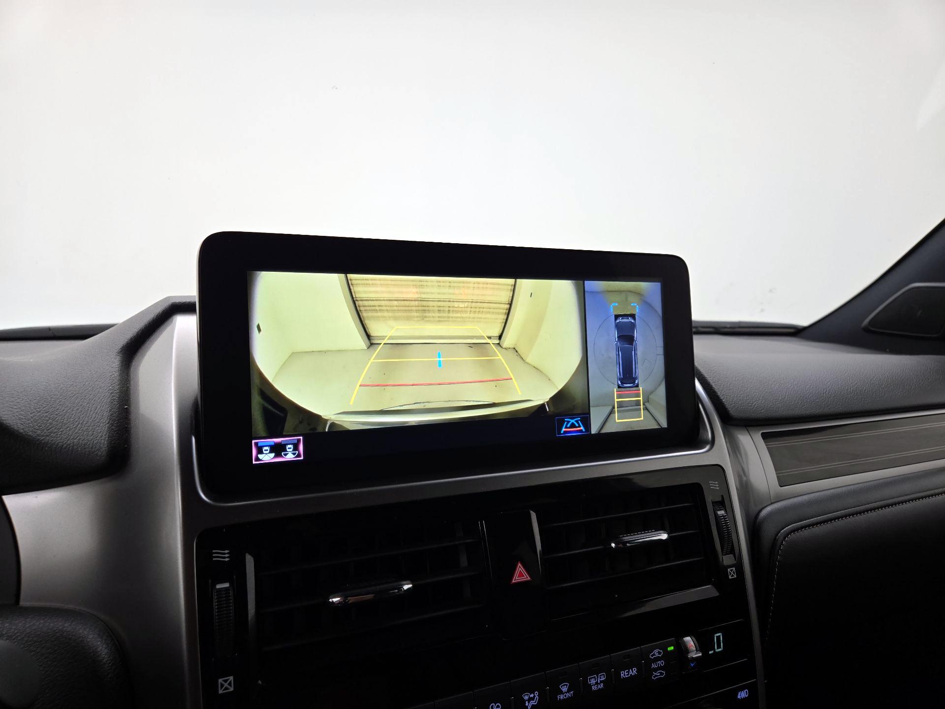 Thumbnail: 2022 Lexus GX - 15