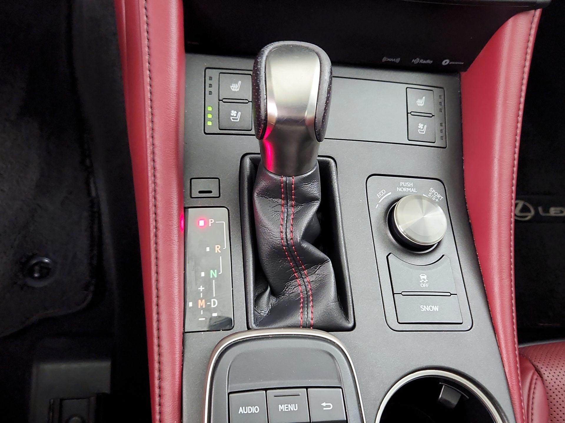 Thumbnail: 2017 Lexus RC - 17