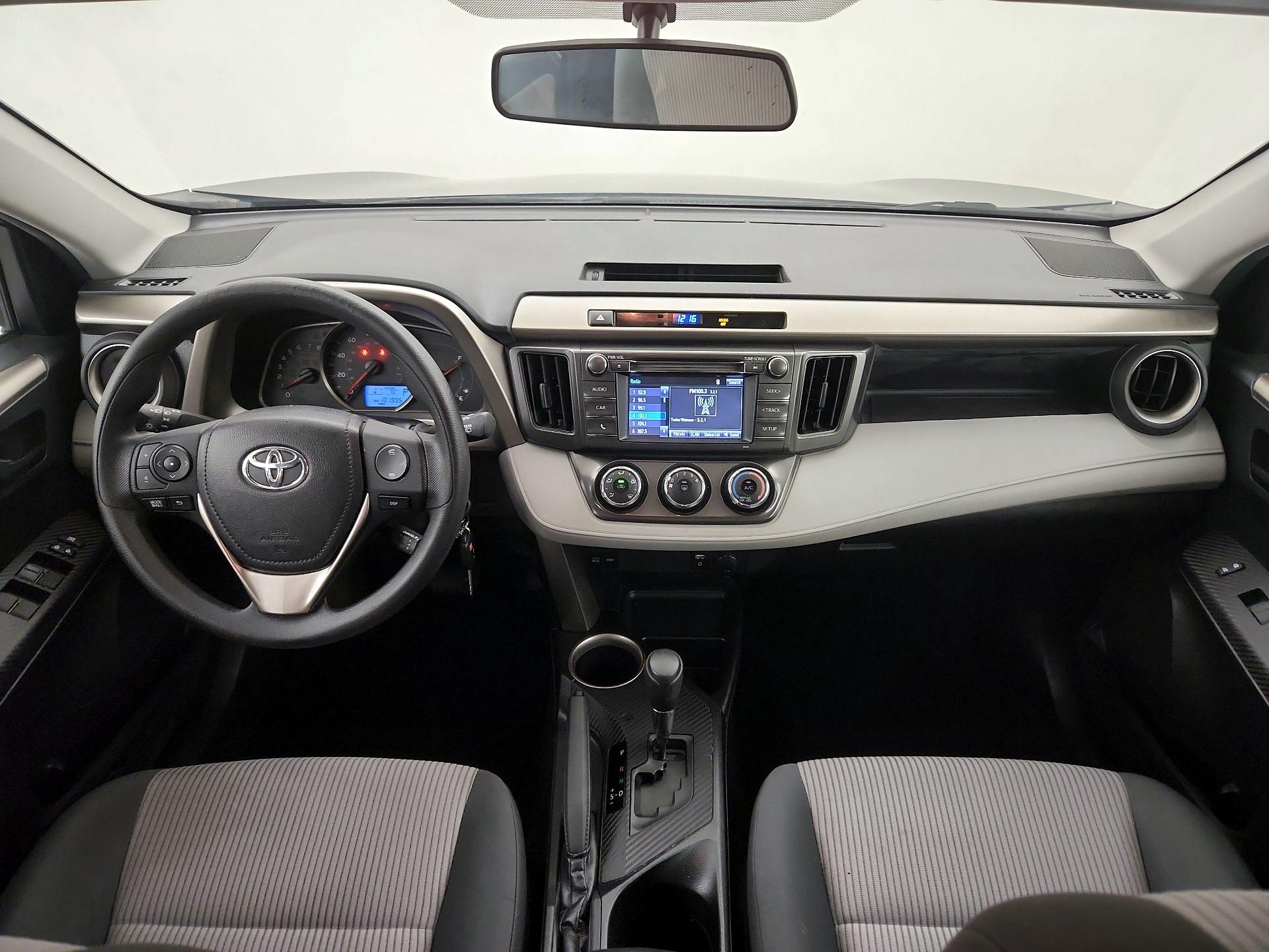 Thumbnail: 2014 Toyota RAV4 - 9
