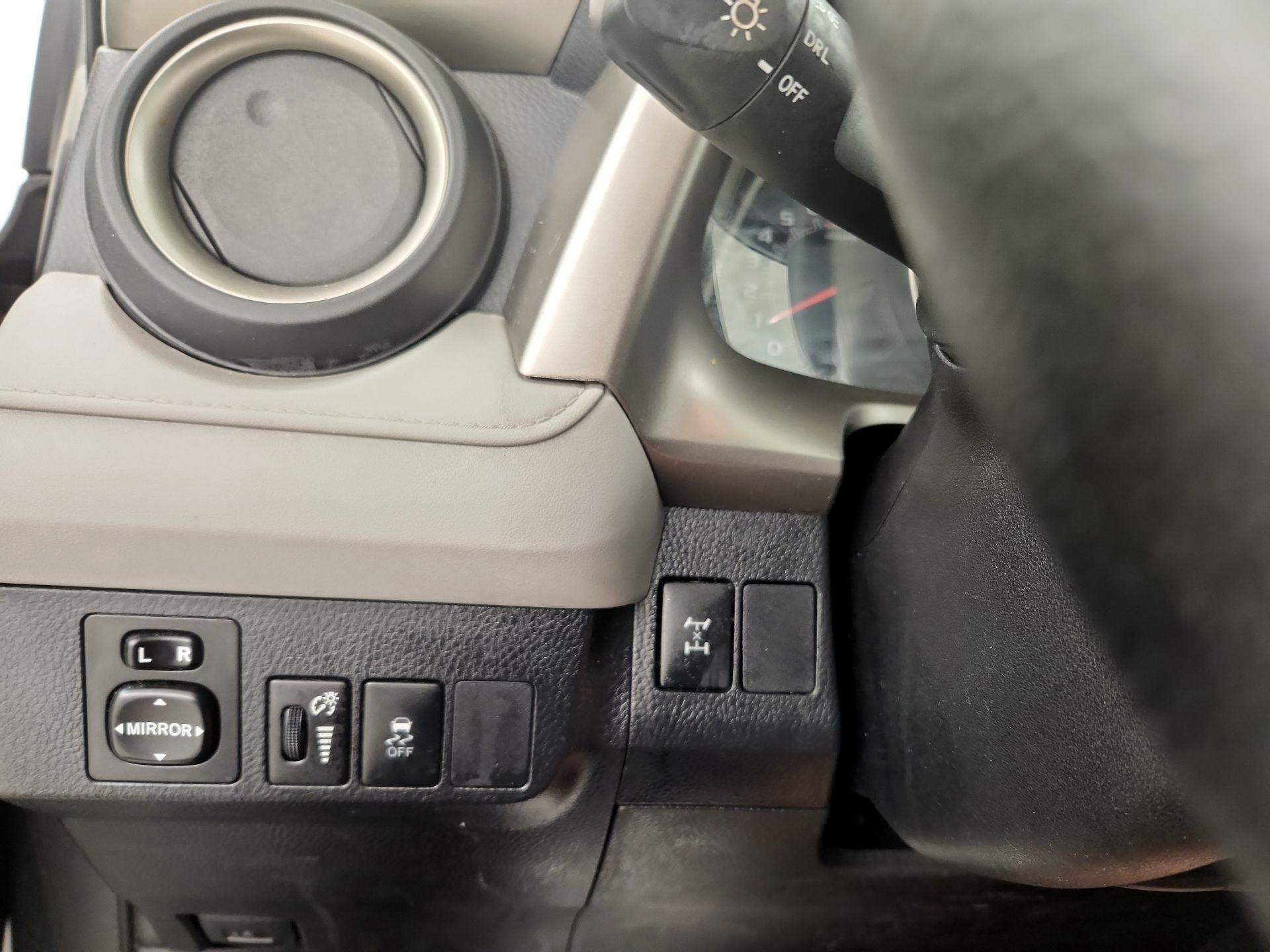 Thumbnail: 2014 Toyota RAV4 - 13