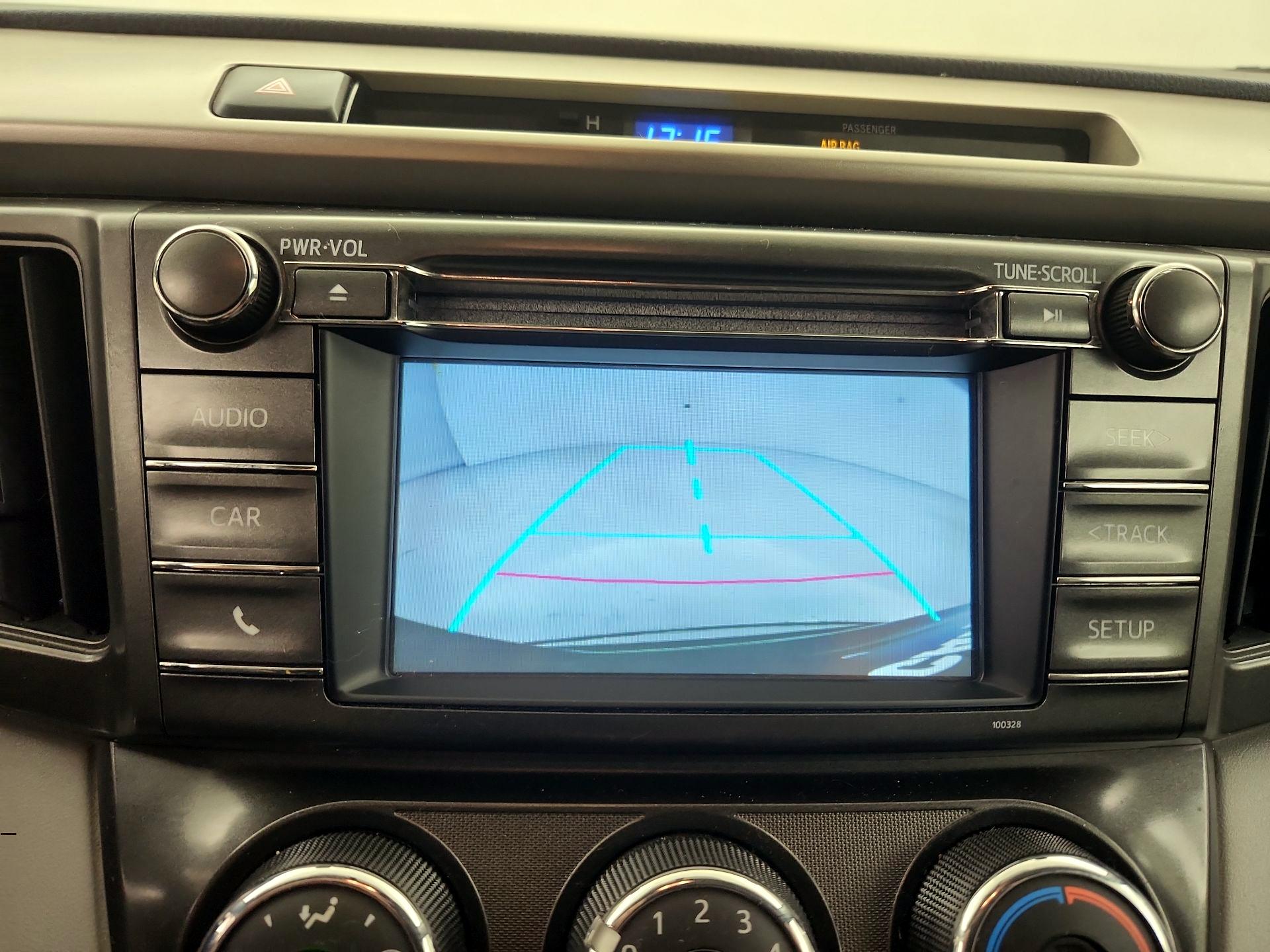 Thumbnail: 2014 Toyota RAV4 - 14