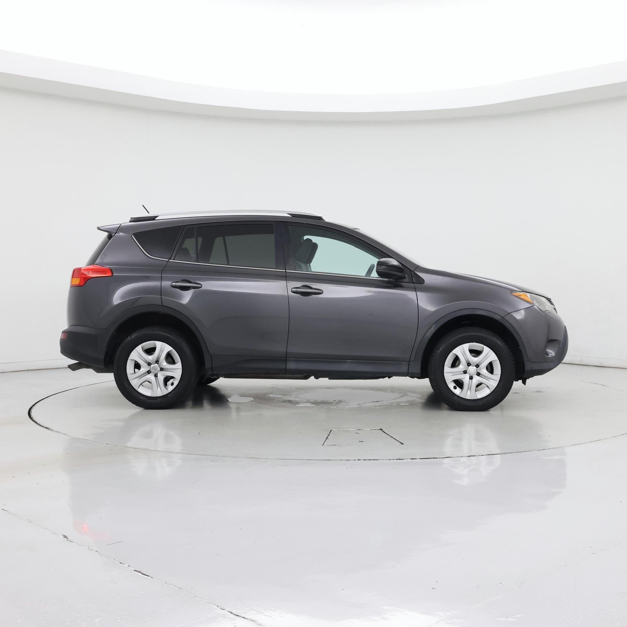 Thumbnail: 2014 Toyota RAV4 - 7