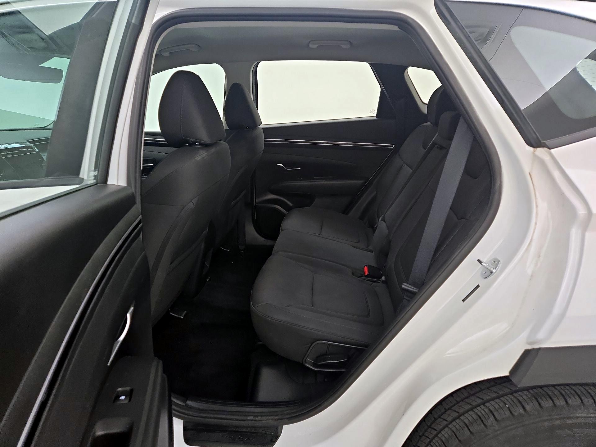 Thumbnail: 2023 Hyundai Tucson - 19