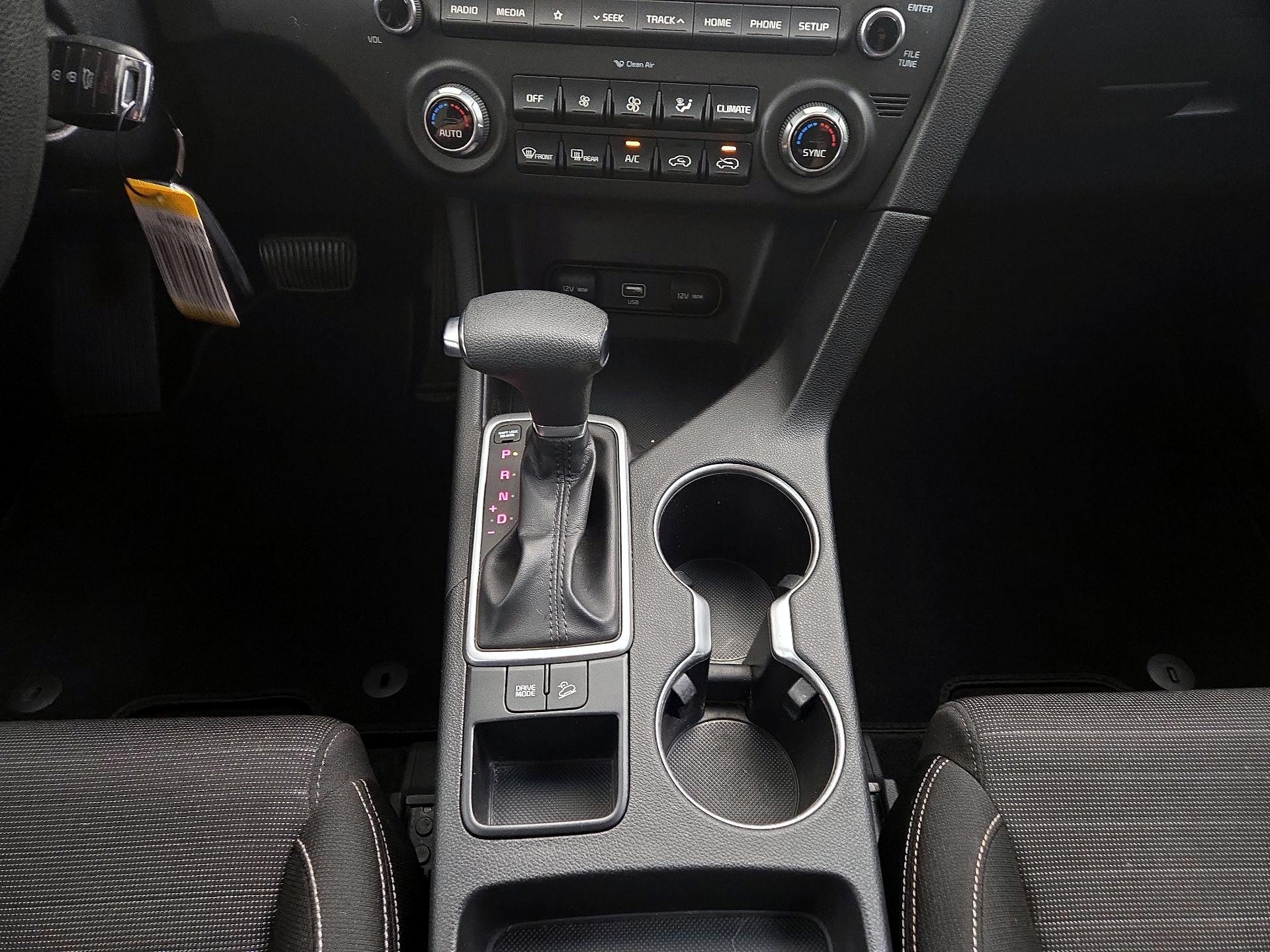 Thumbnail: 2020 Kia Sportage - 17