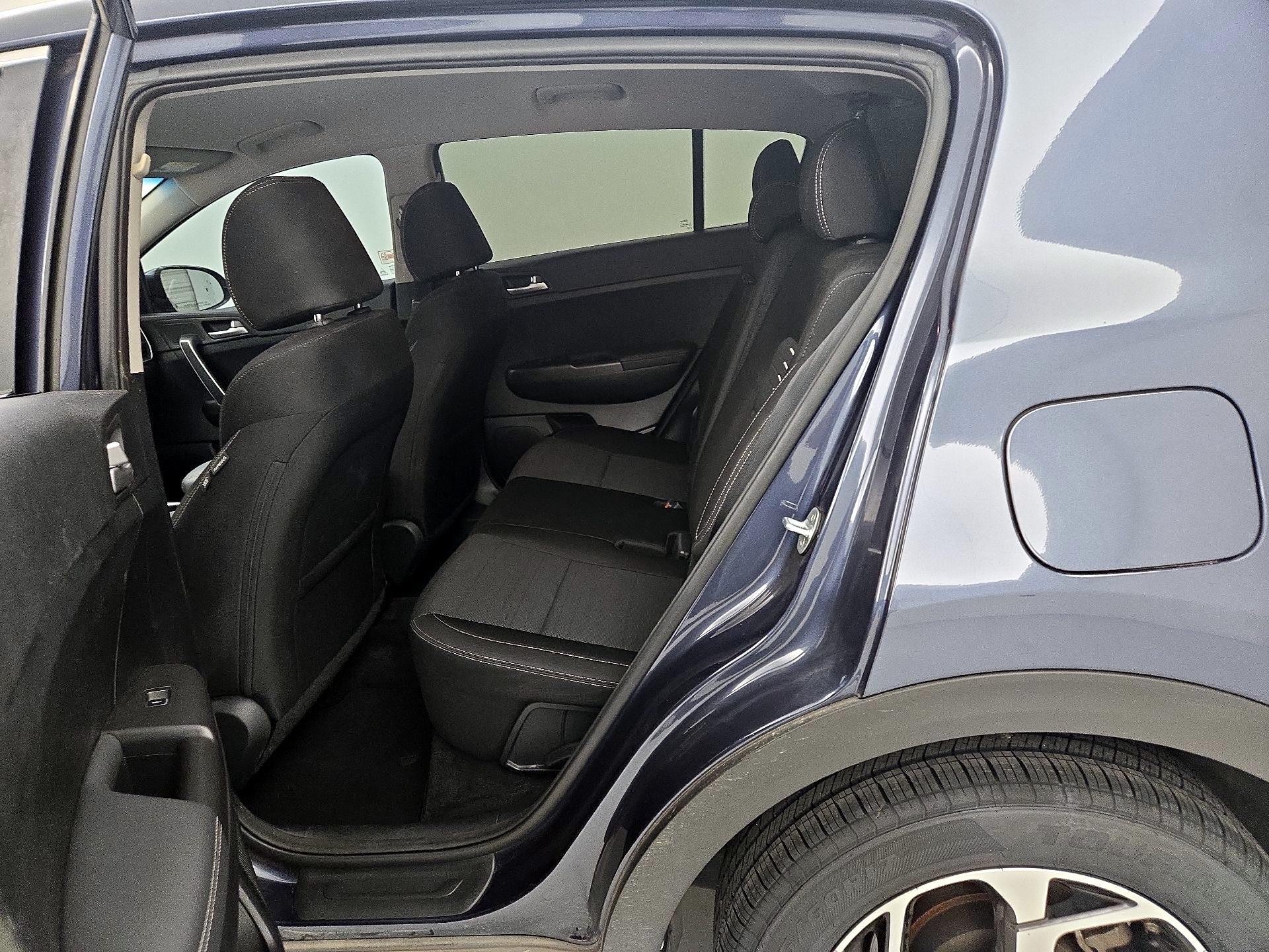 Thumbnail: 2020 Kia Sportage - 19