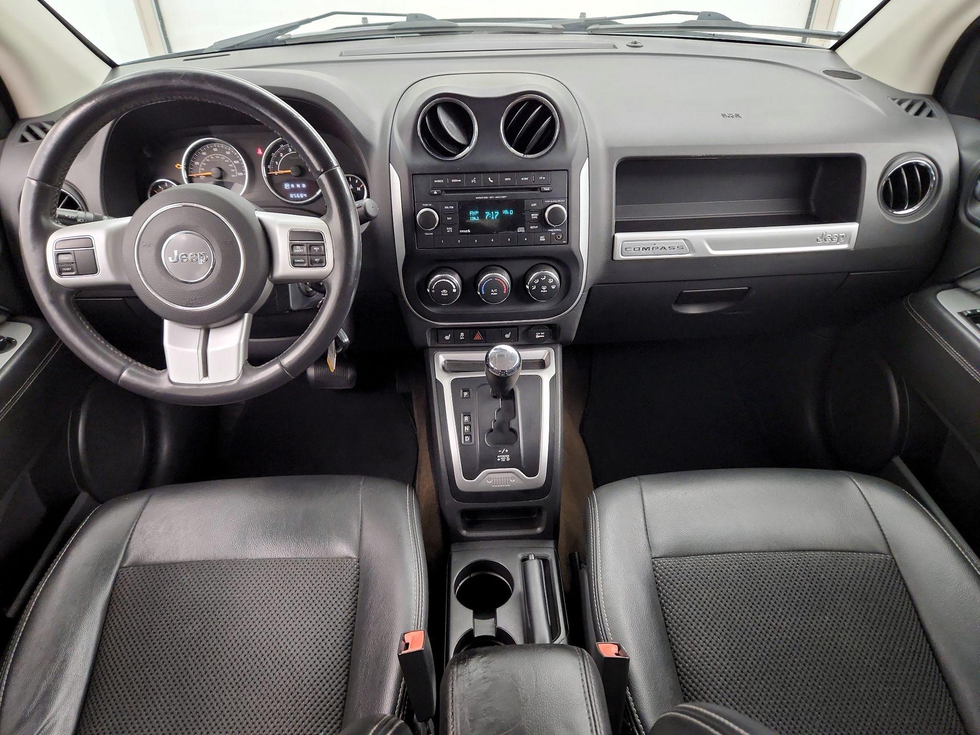 Thumbnail: 2017 Jeep Compass - 9