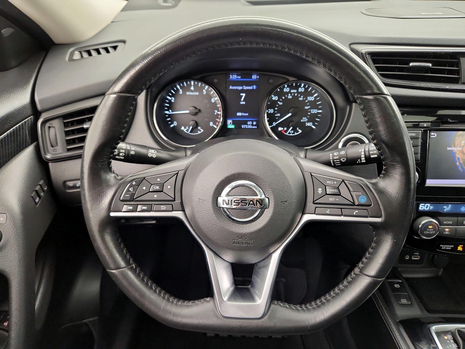 Thumbnail: 2018 Nissan Rogue - 10