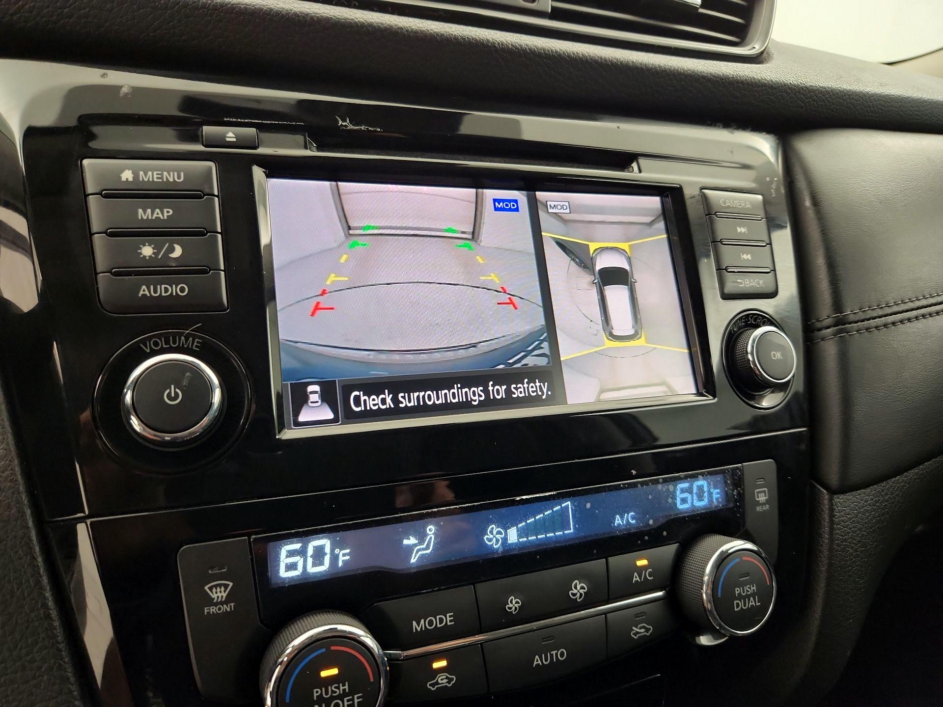 Thumbnail: 2018 Nissan Rogue - 15