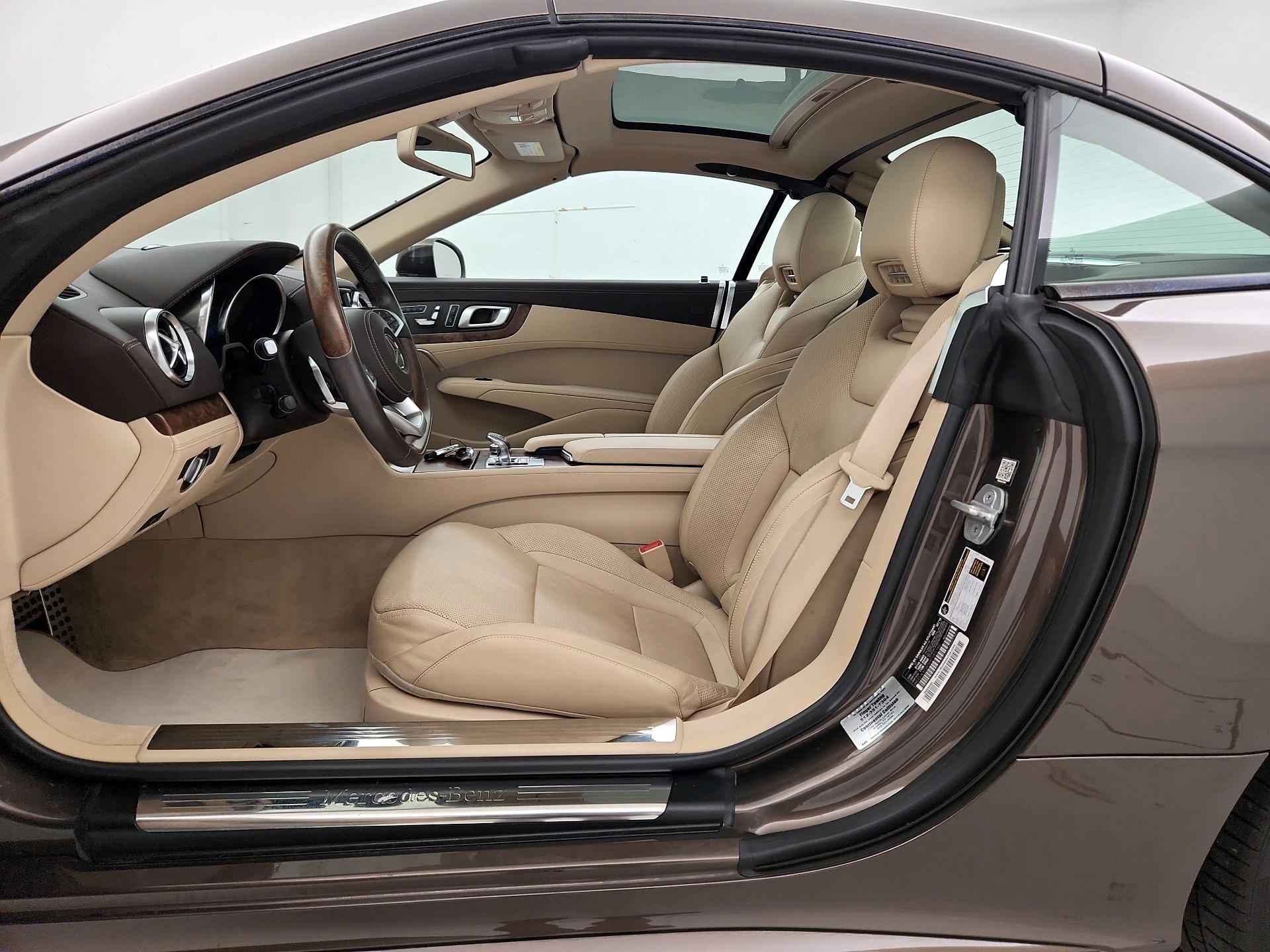 Thumbnail: 2017 Mercedes-Benz SL-Class - 11