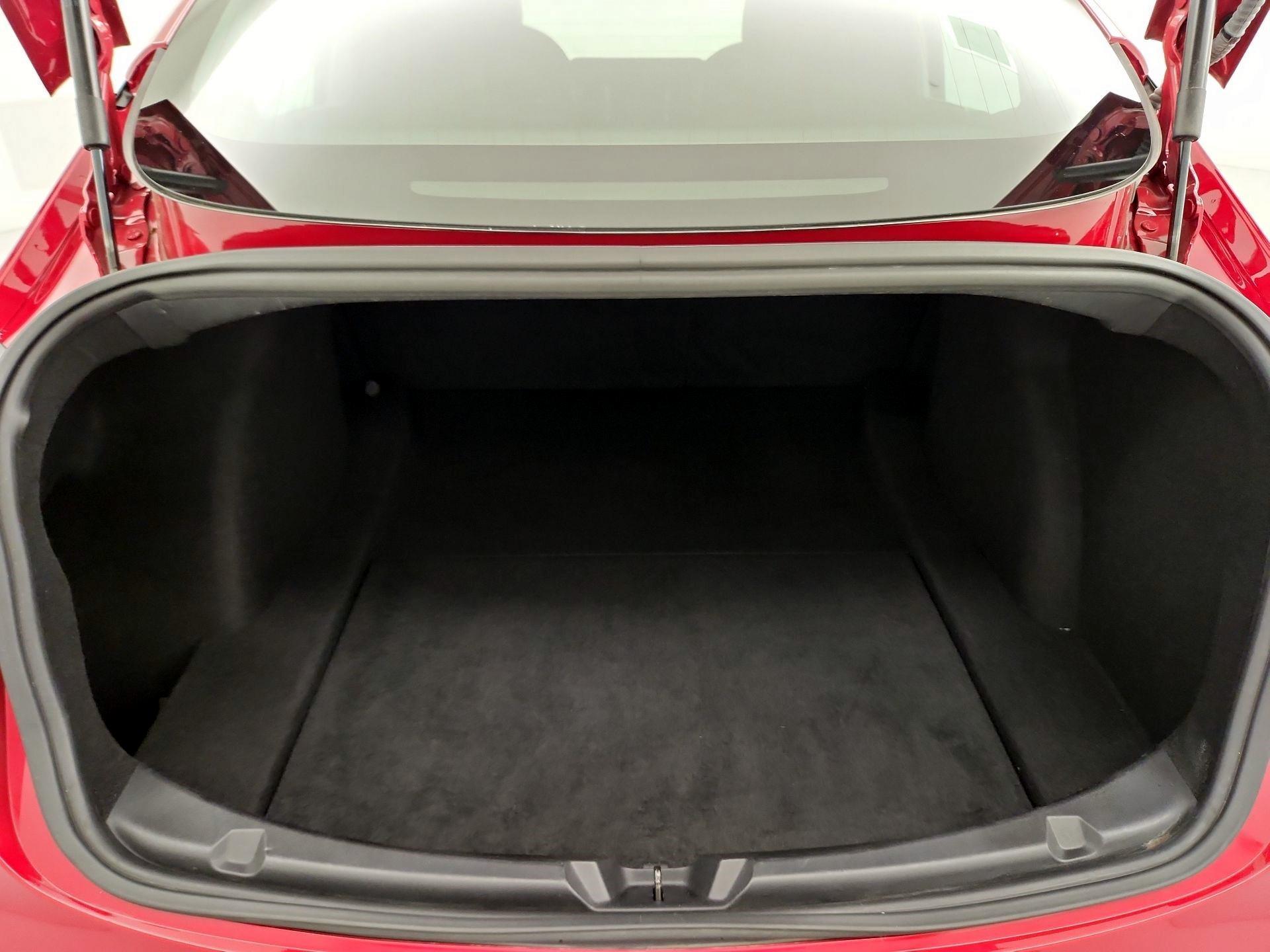 Thumbnail: 2019 Tesla Model 3 - 20