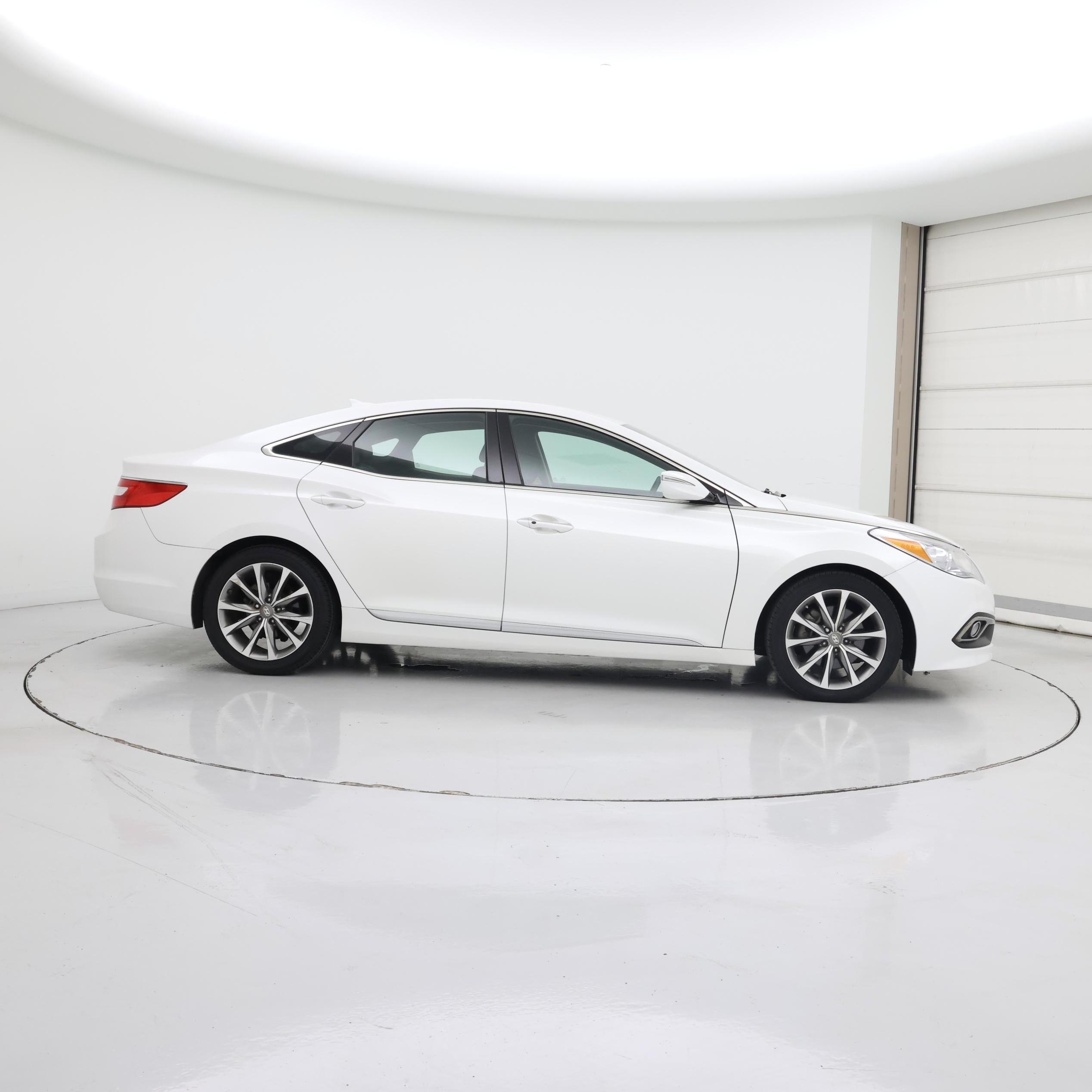 Thumbnail: 2016 Hyundai Azera - 7