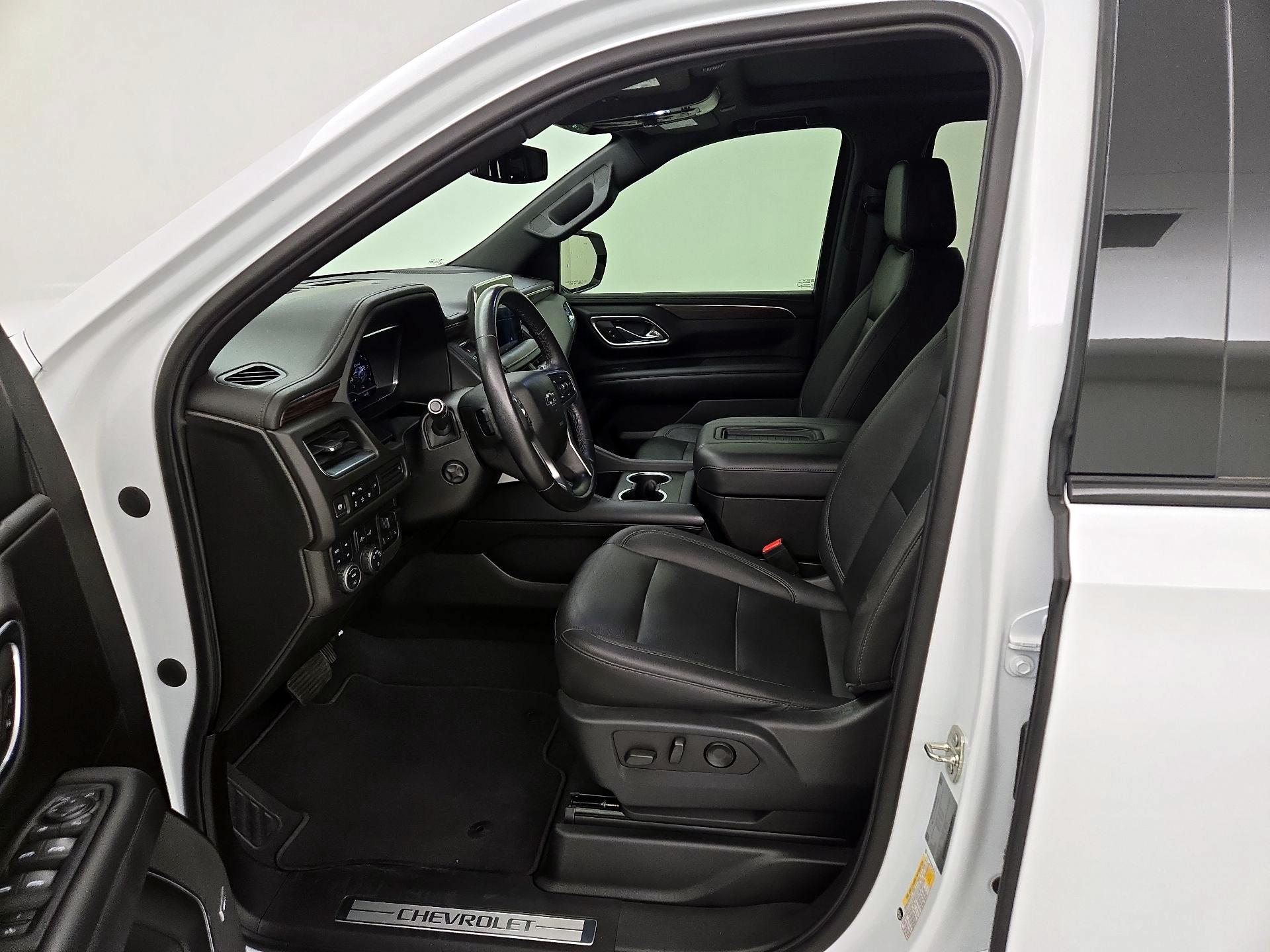 Thumbnail: 2022 Chevrolet Tahoe - 9