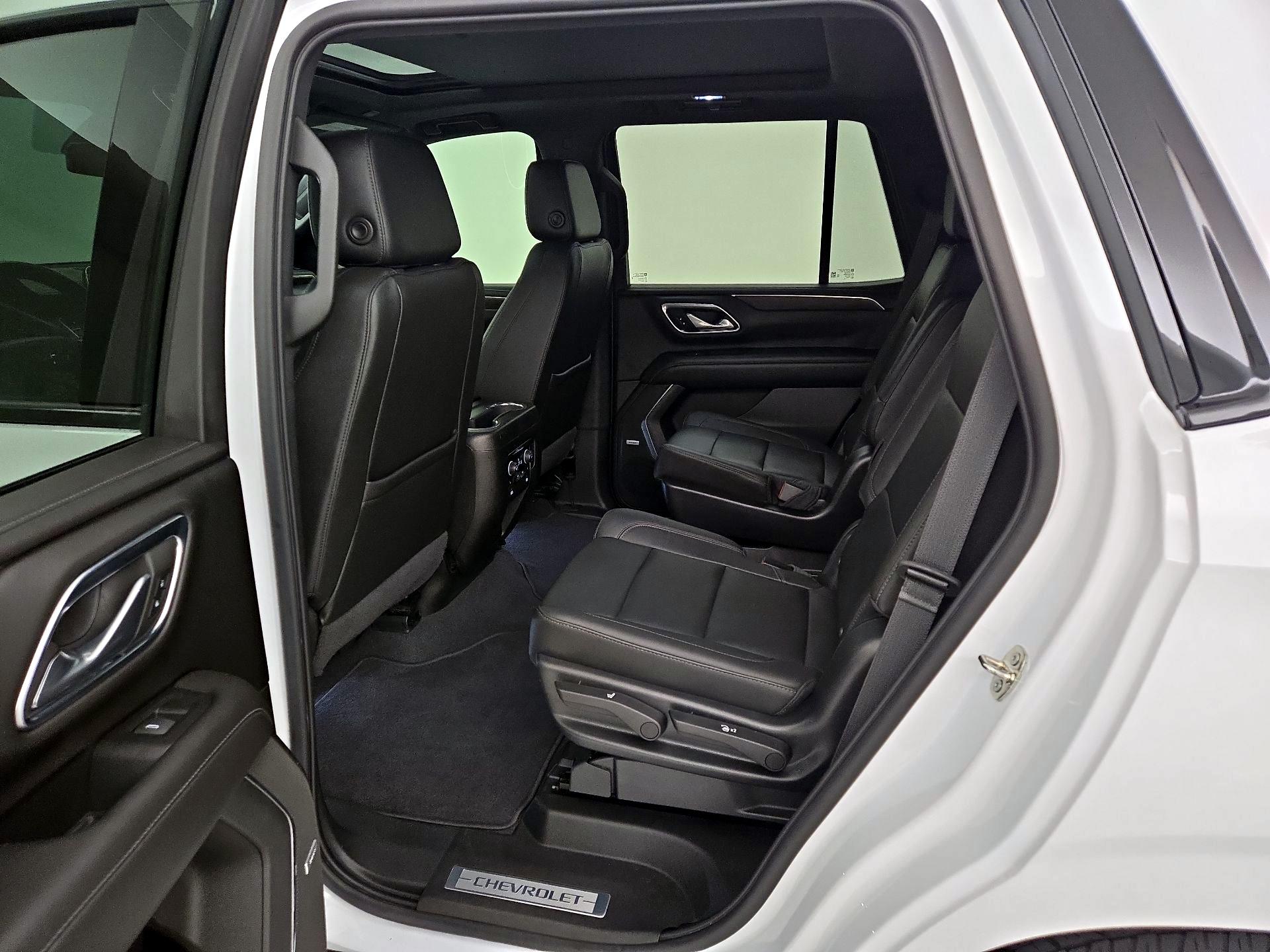 Thumbnail: 2022 Chevrolet Tahoe - 19