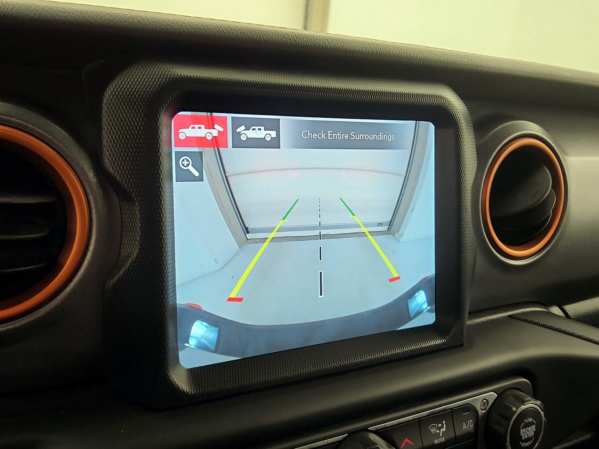 Thumbnail: 2020 Jeep Gladiator - 15