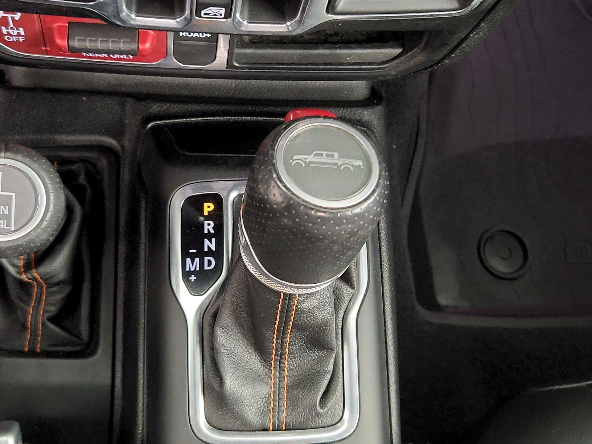 Thumbnail: 2020 Jeep Gladiator - 18