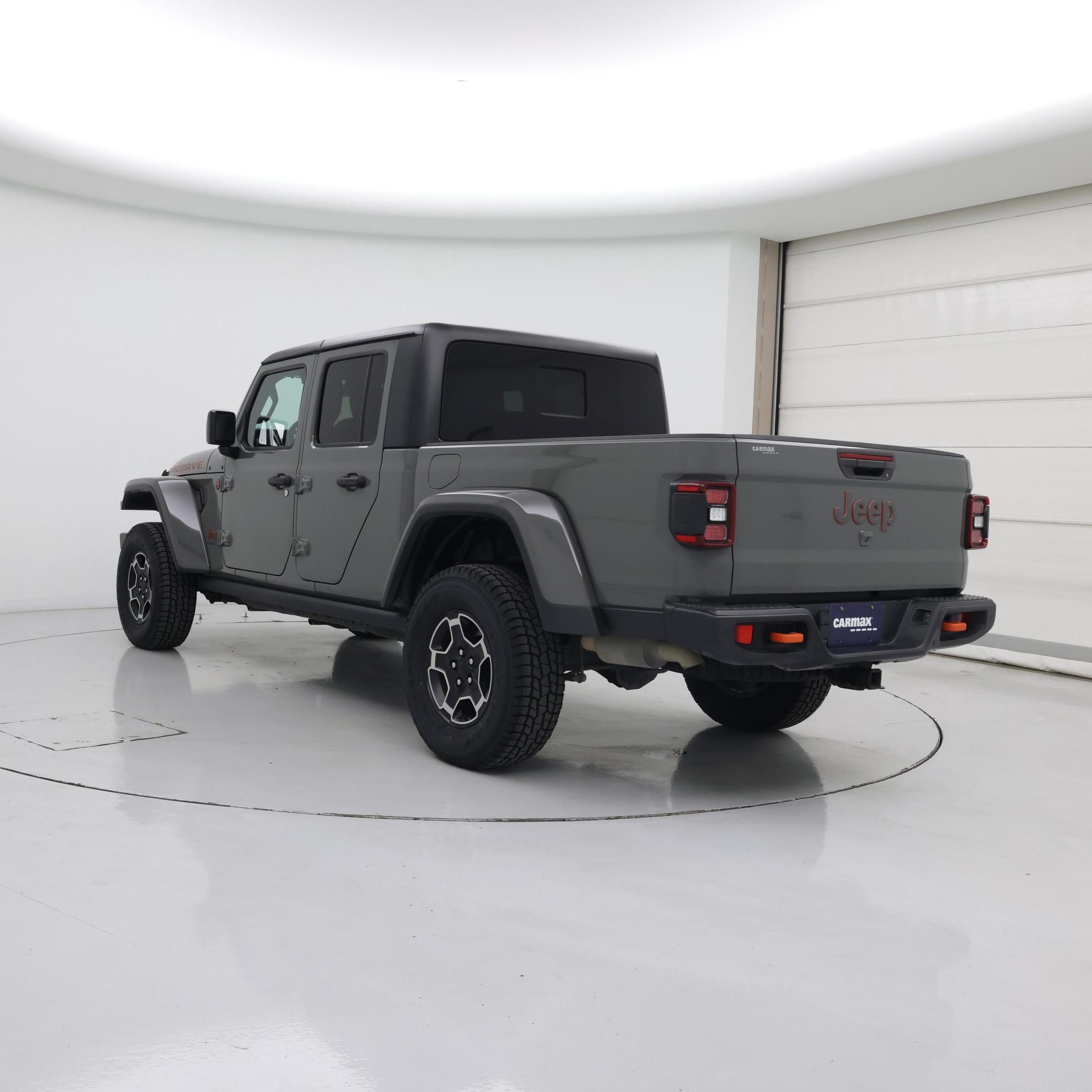 Thumbnail: 2020 Jeep Gladiator - 2