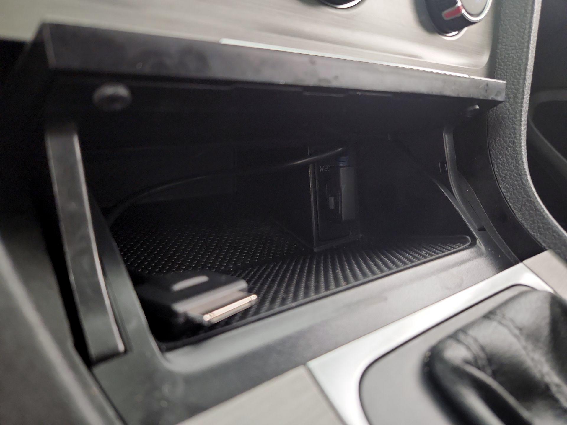 Thumbnail: 2015 Volkswagen Golf - 18