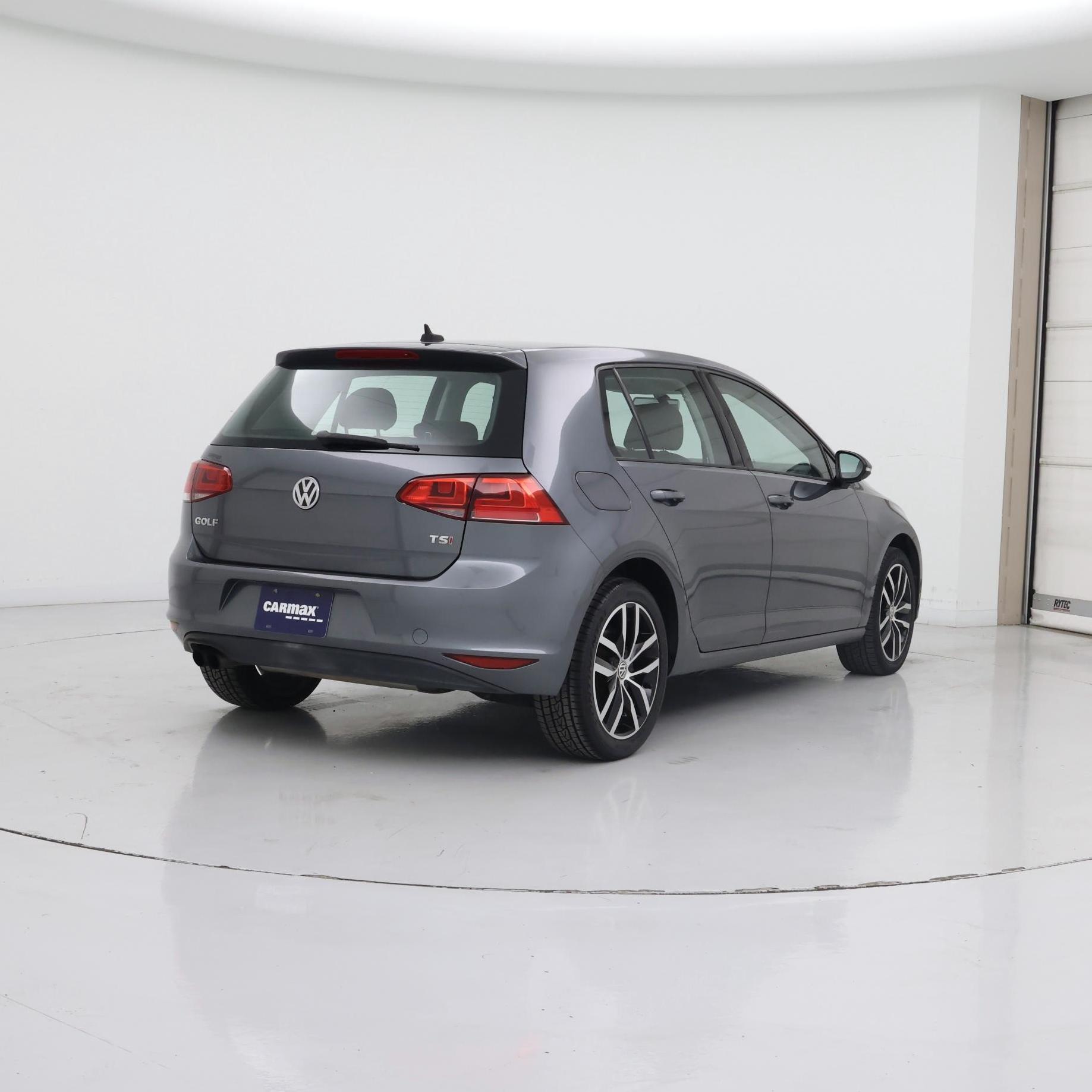 Thumbnail: 2015 Volkswagen Golf - 8