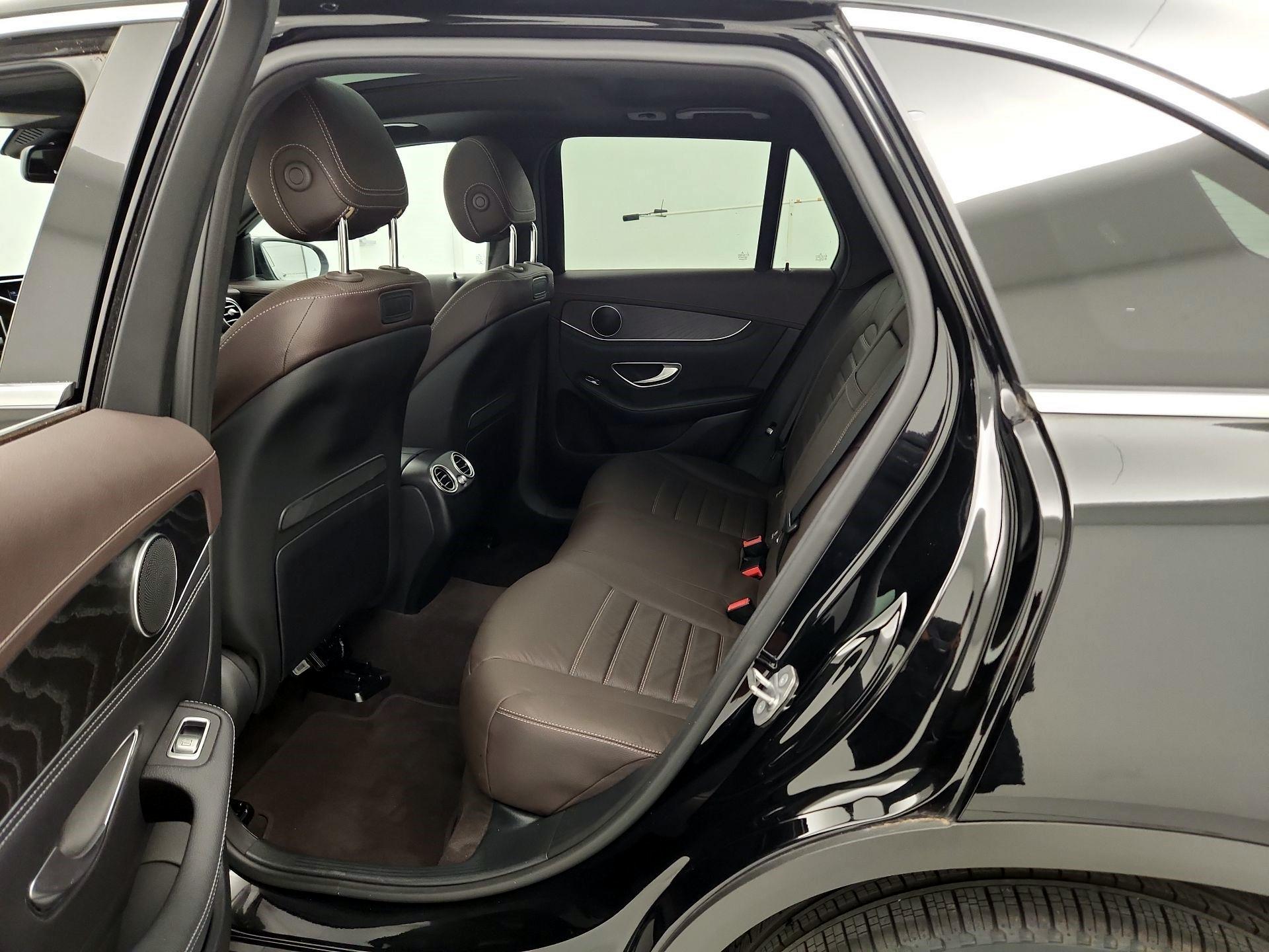 Thumbnail: 2018 Mercedes-Benz GLC - 20