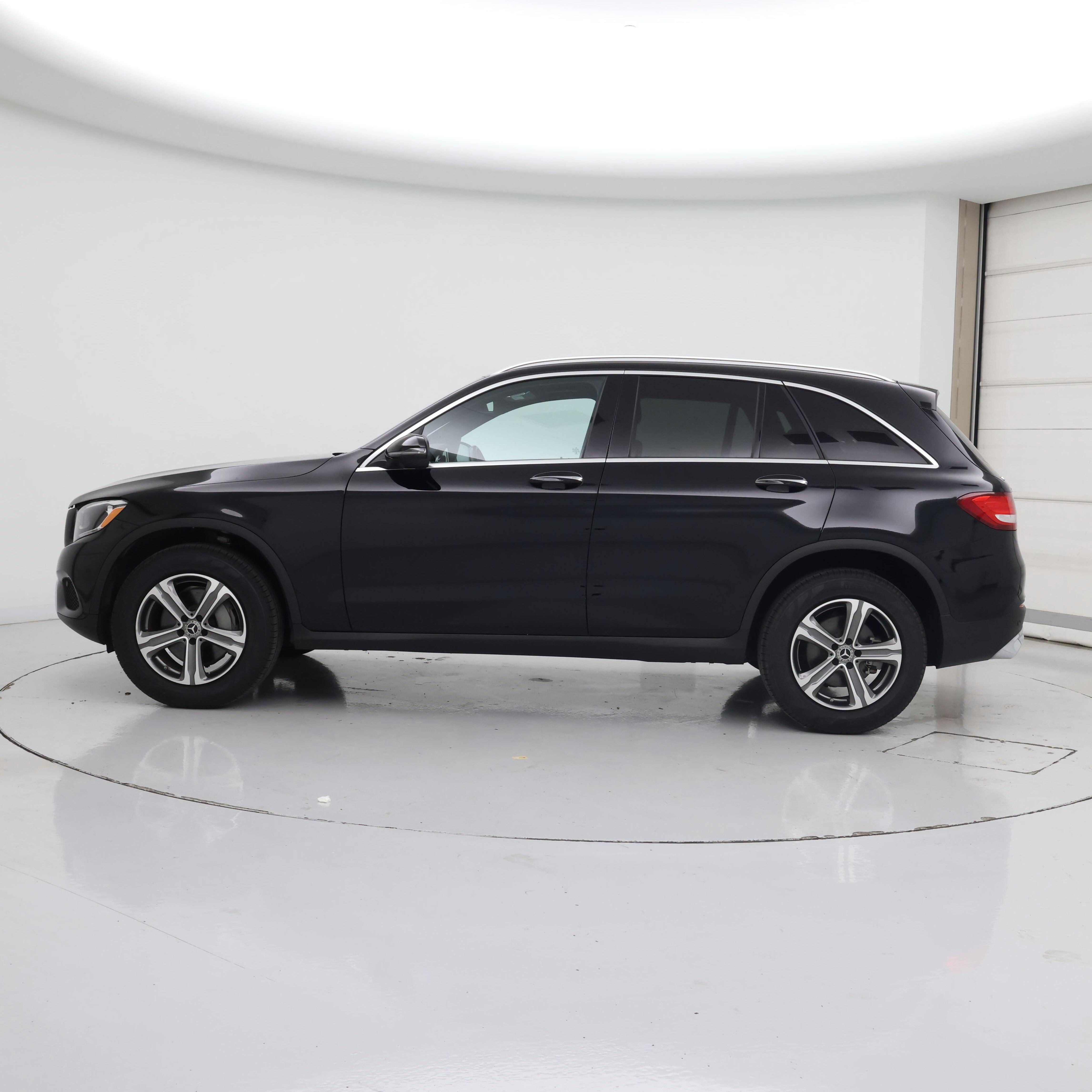 Thumbnail: 2018 Mercedes-Benz GLC - 3