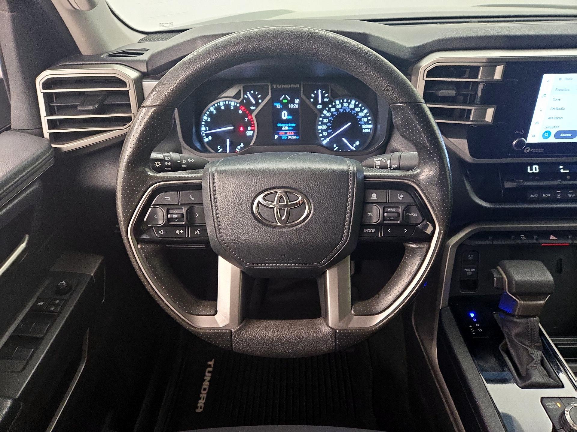 Thumbnail: 2022 Toyota Tundra - 10