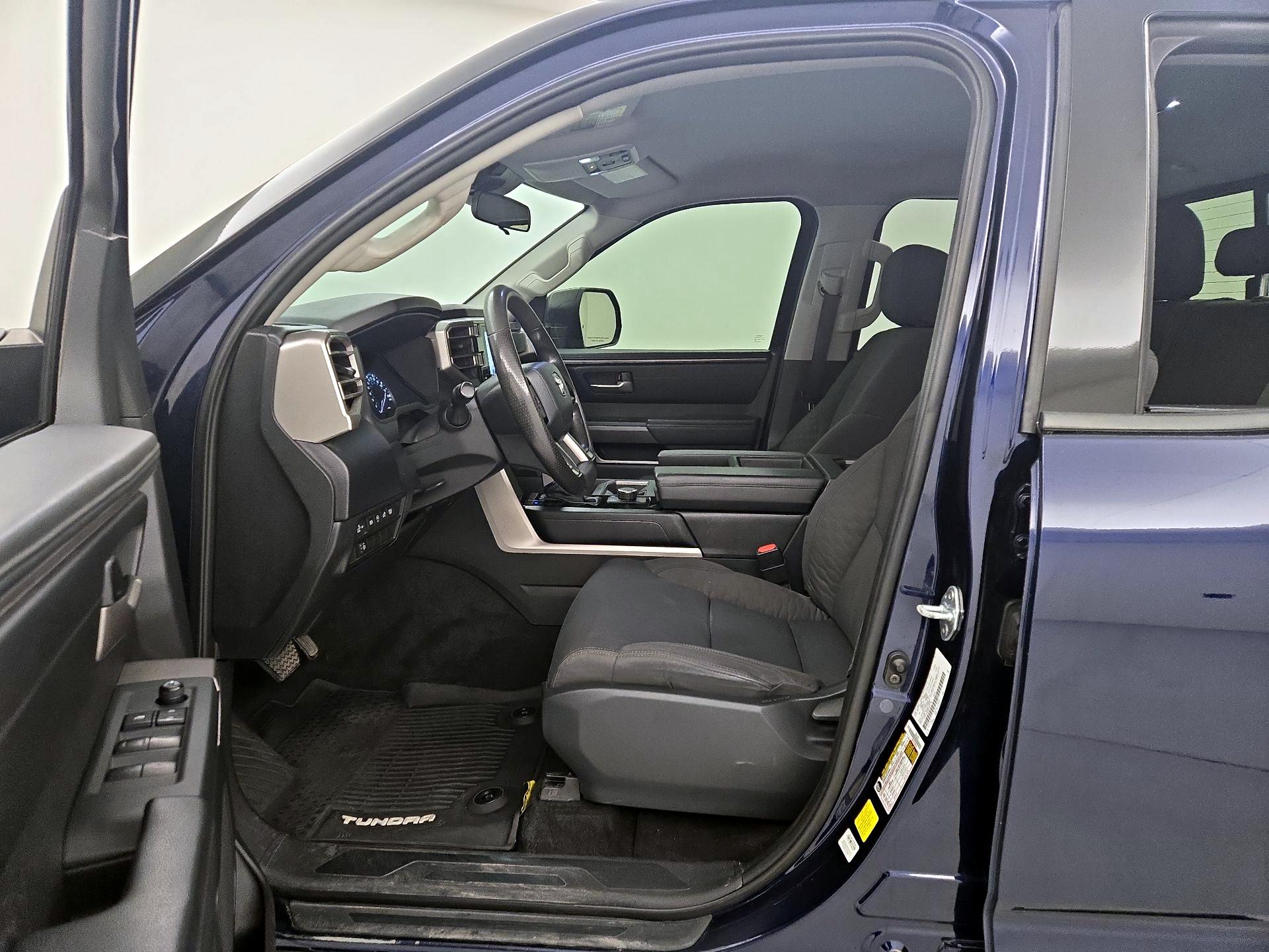 Thumbnail: 2022 Toyota Tundra - 11